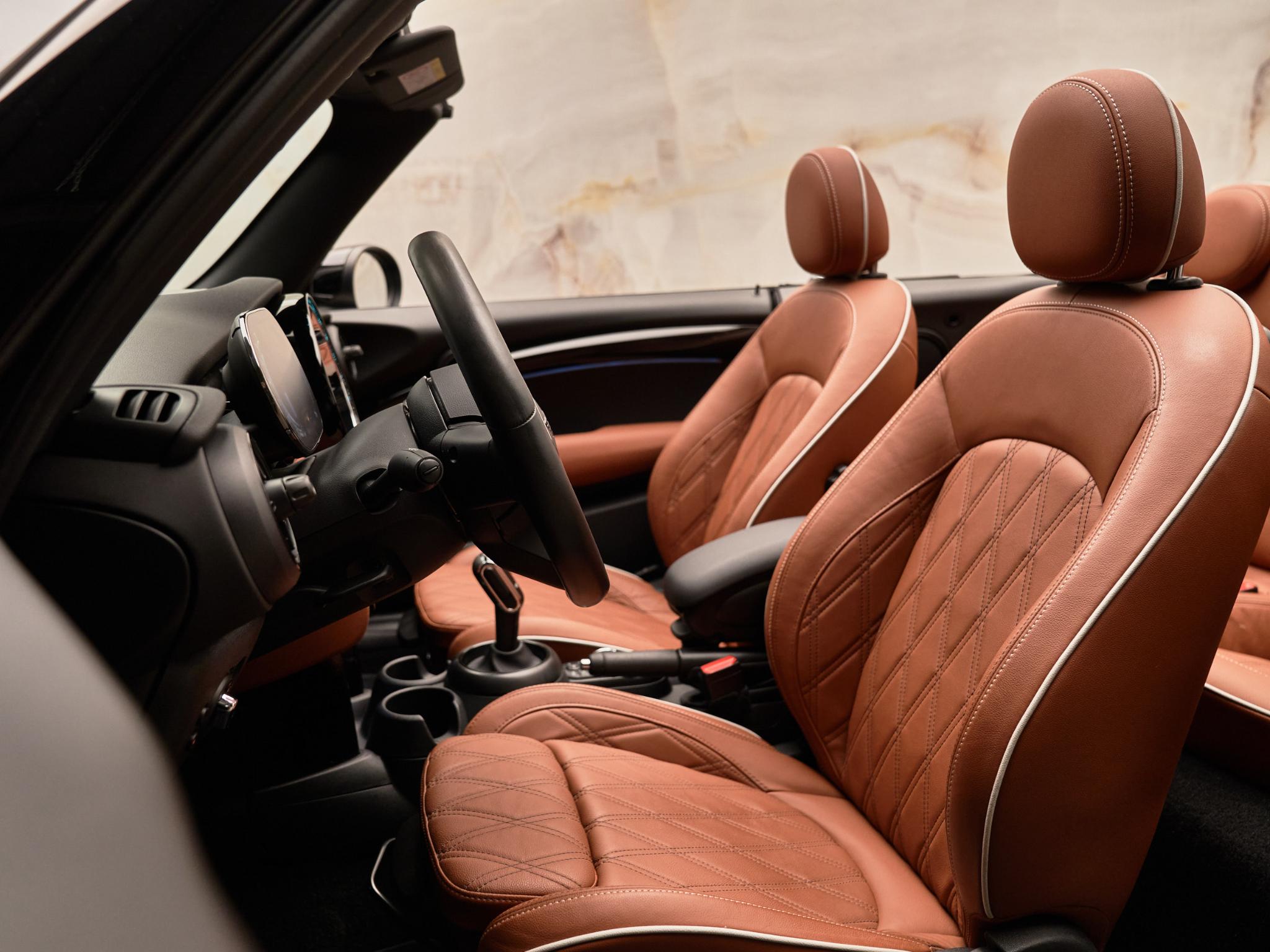 MINI Cooper Cabrio - 7
