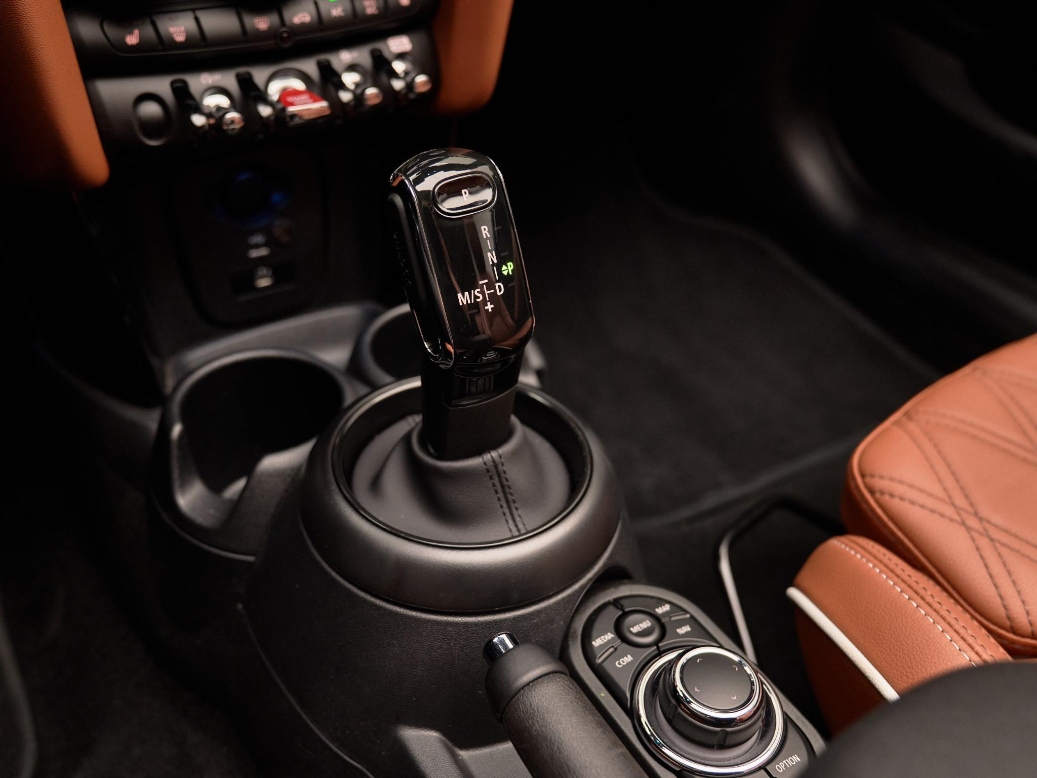 MINI Cooper Cabrio - 16