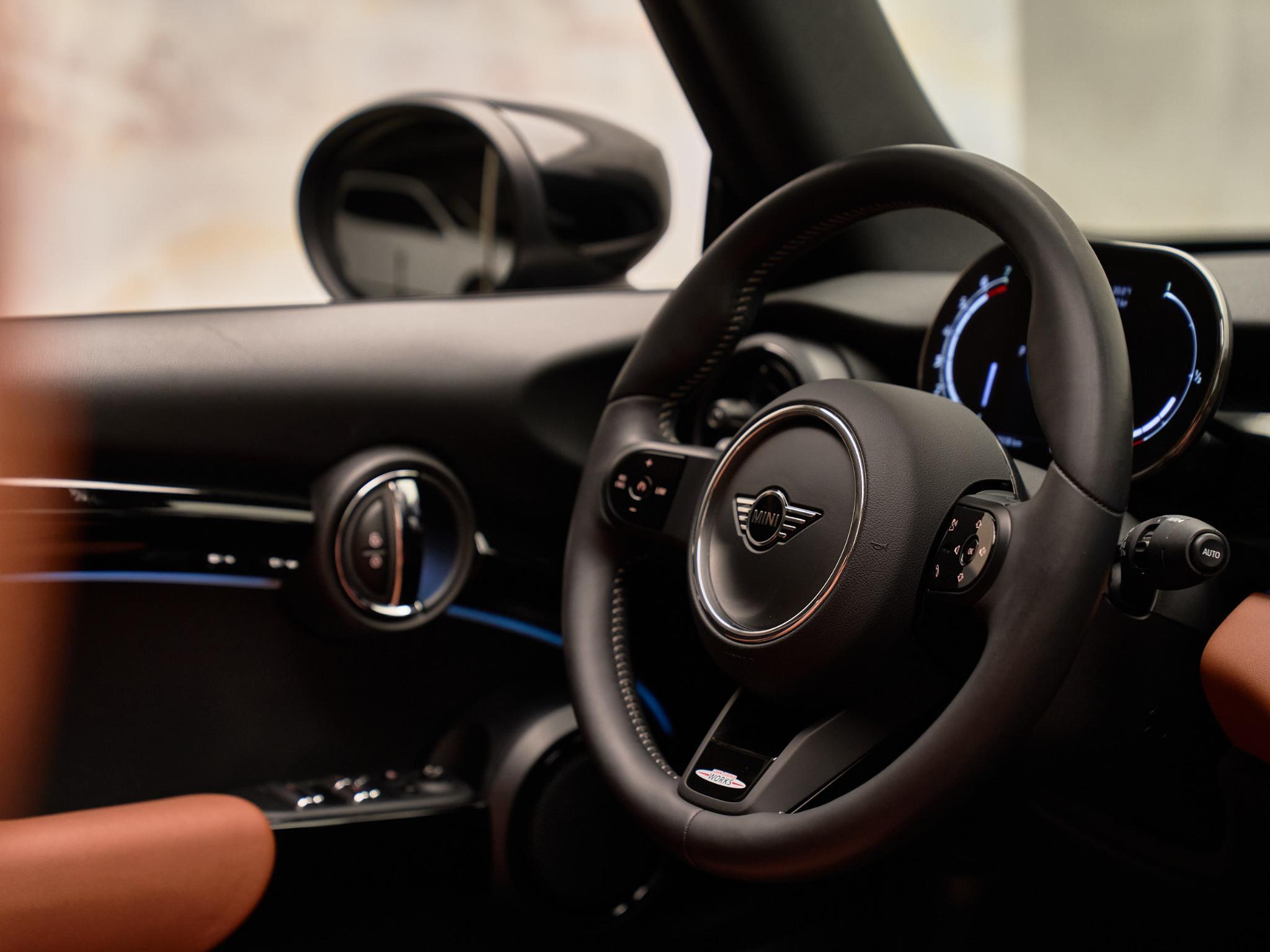 MINI Cooper Cabrio - 18