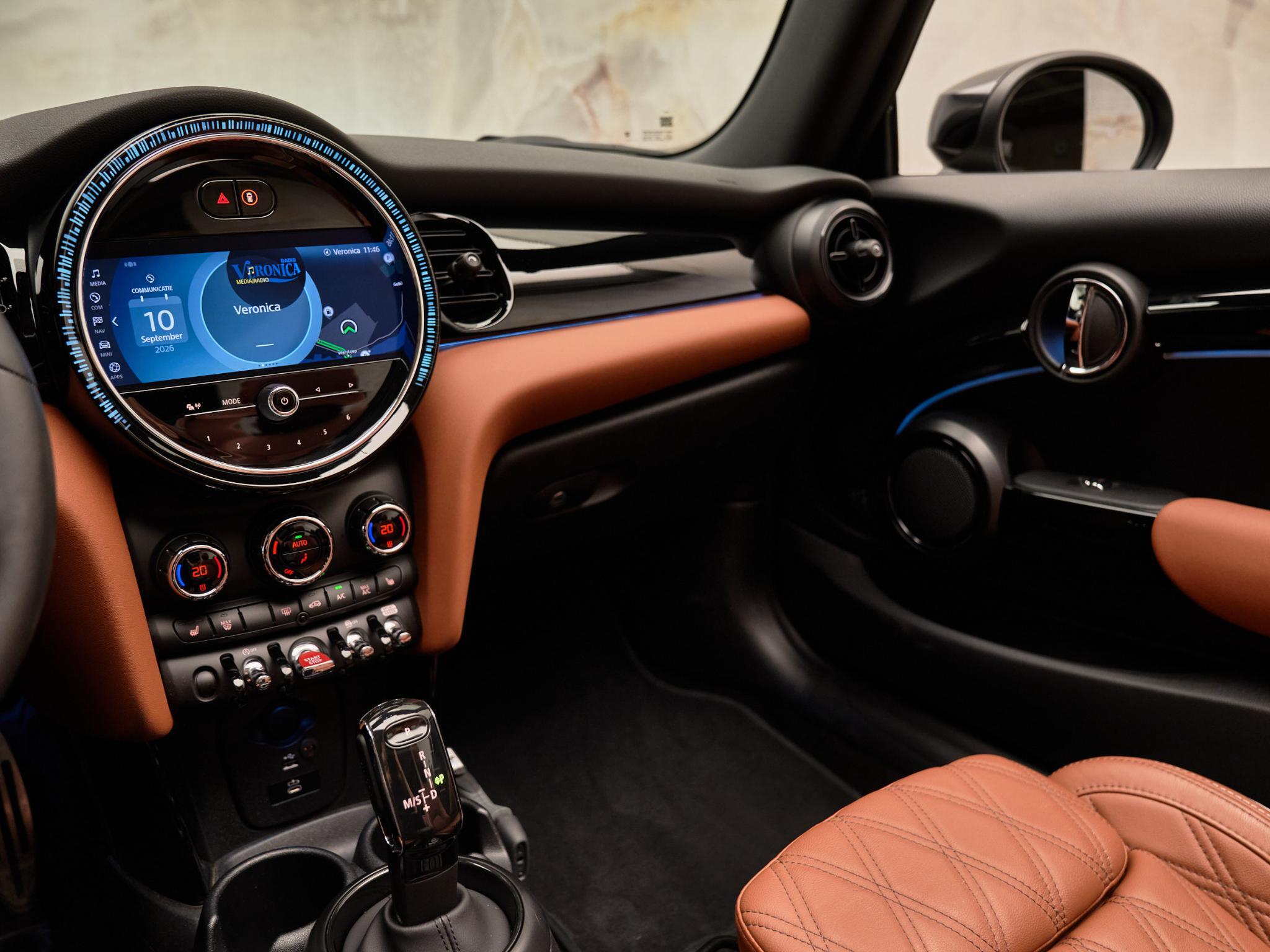 MINI Cooper Cabrio - 15