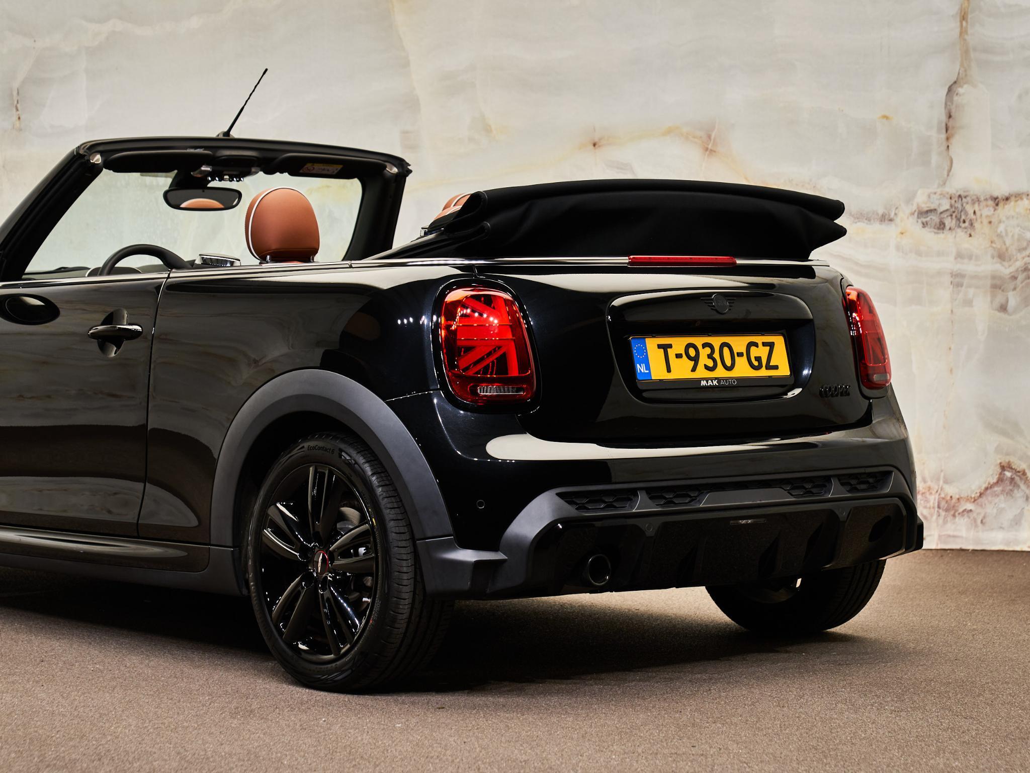 MINI Cooper Cabrio - 5