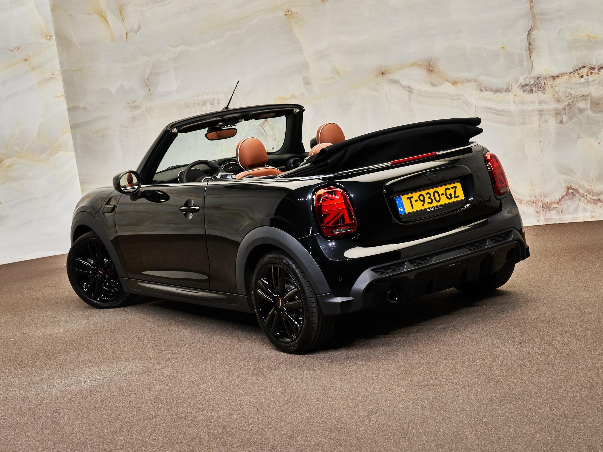 MINI Cooper Cabrio - 23