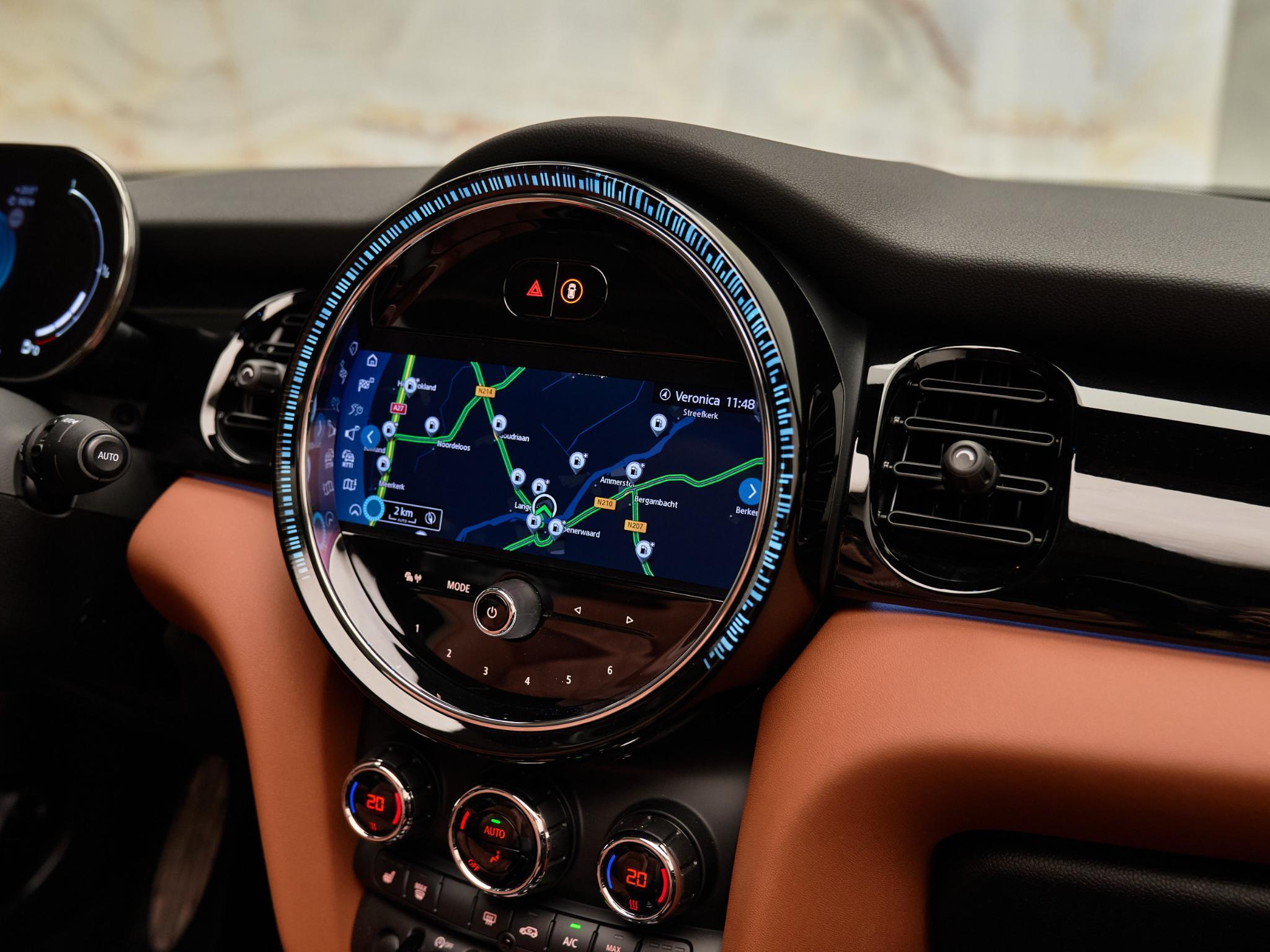 MINI Cooper Cabrio - 17