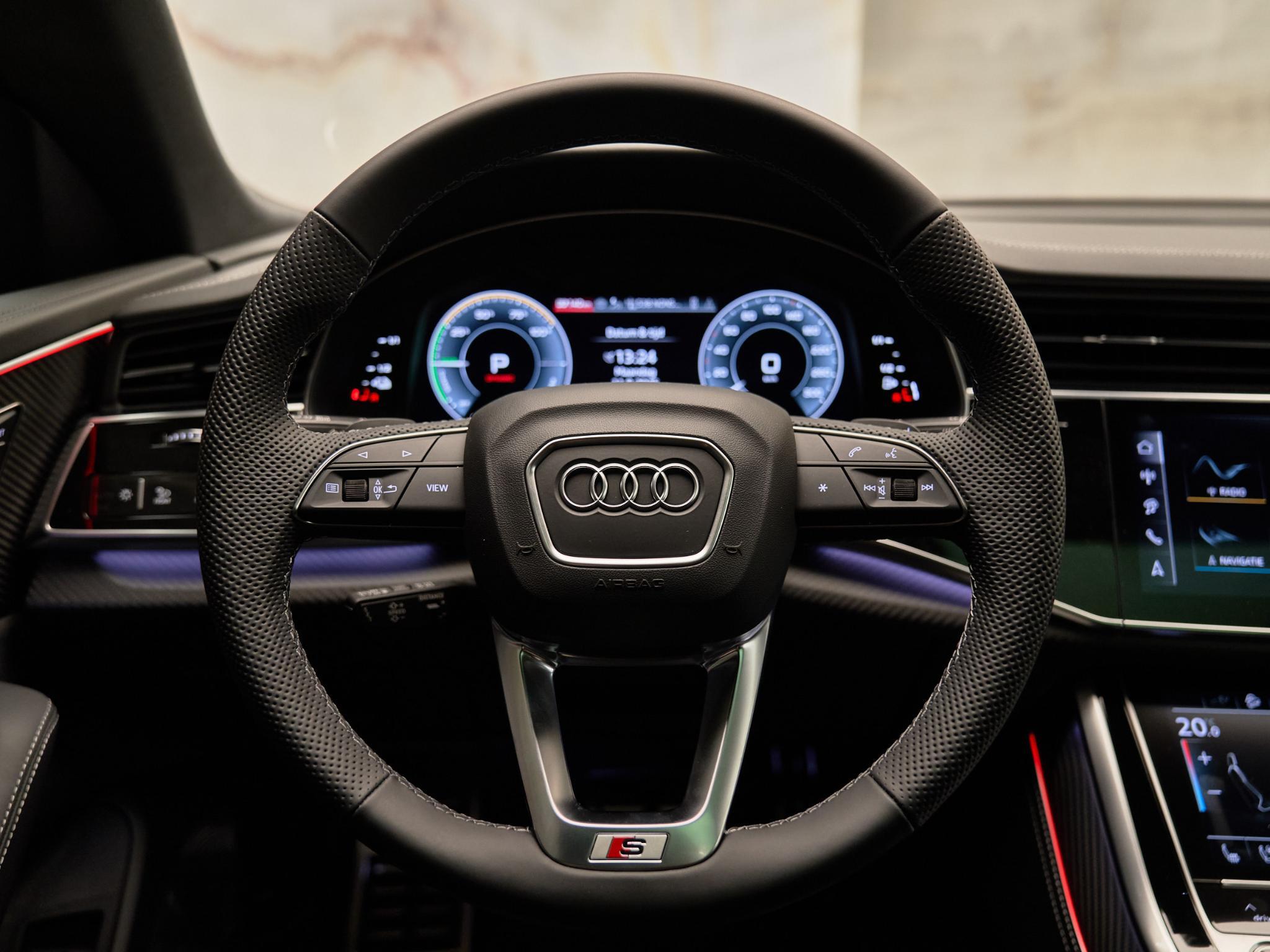 Audi Q8 - 19