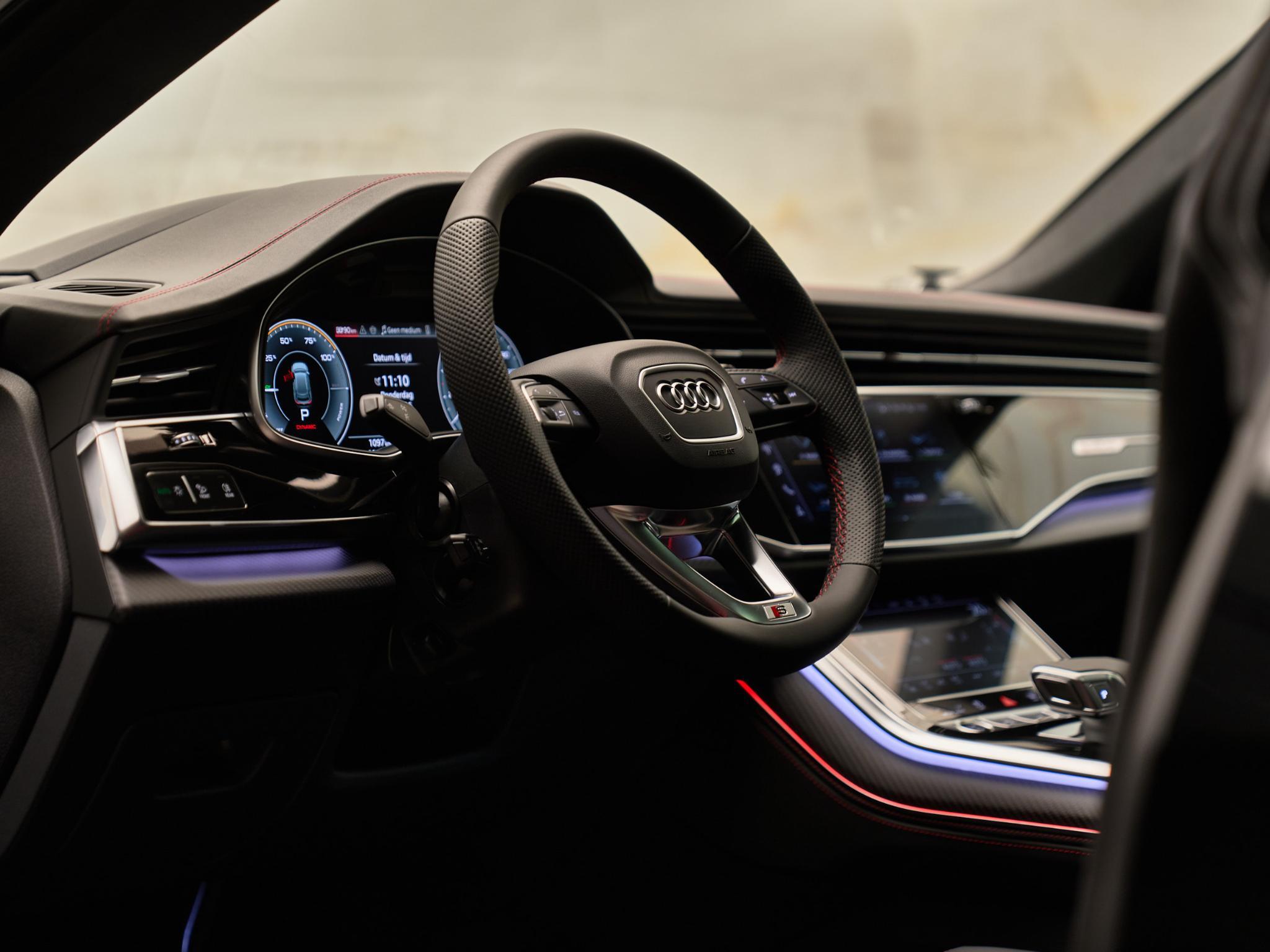 Audi Q8 - 17