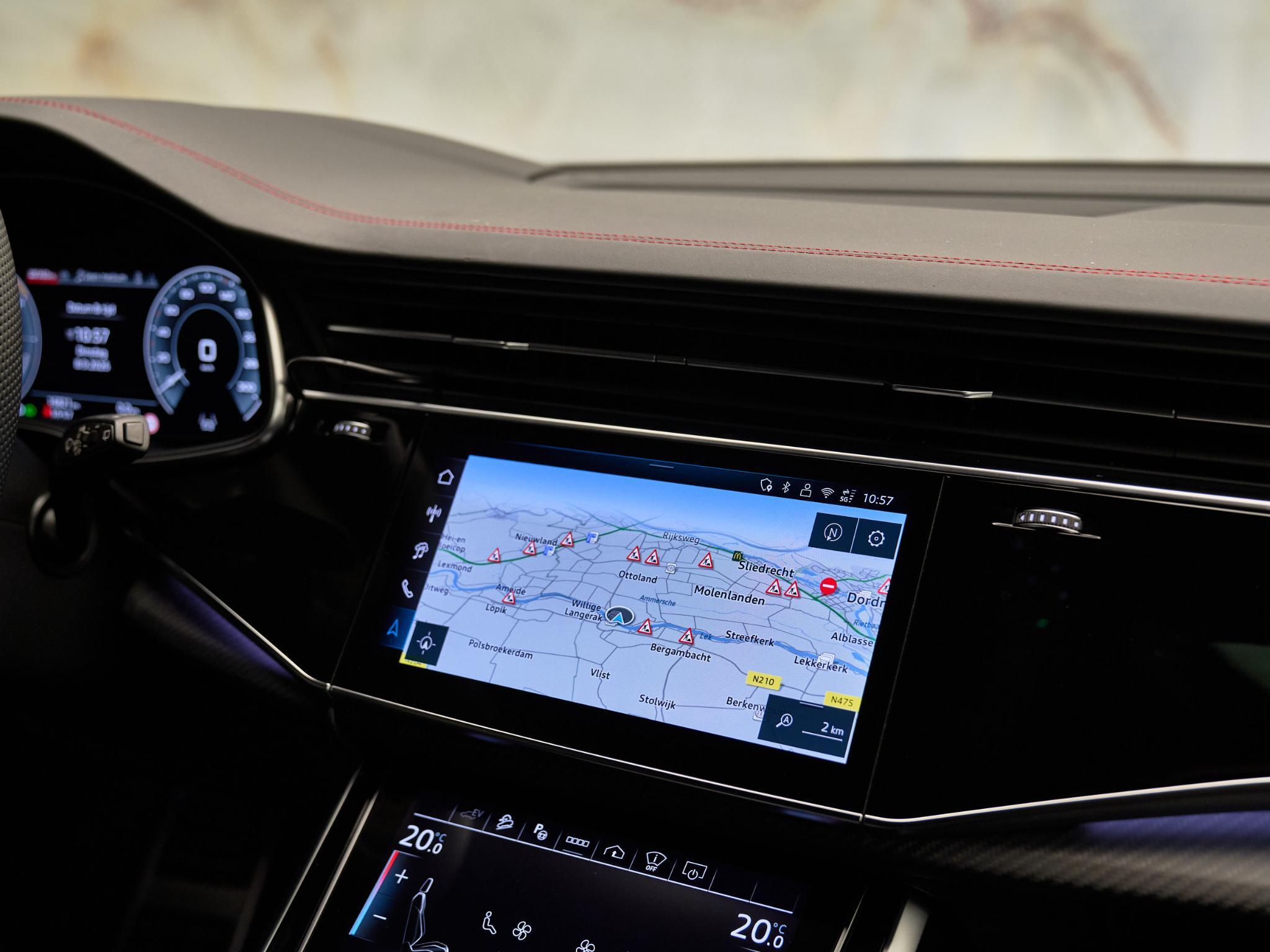Audi Q8 - 26