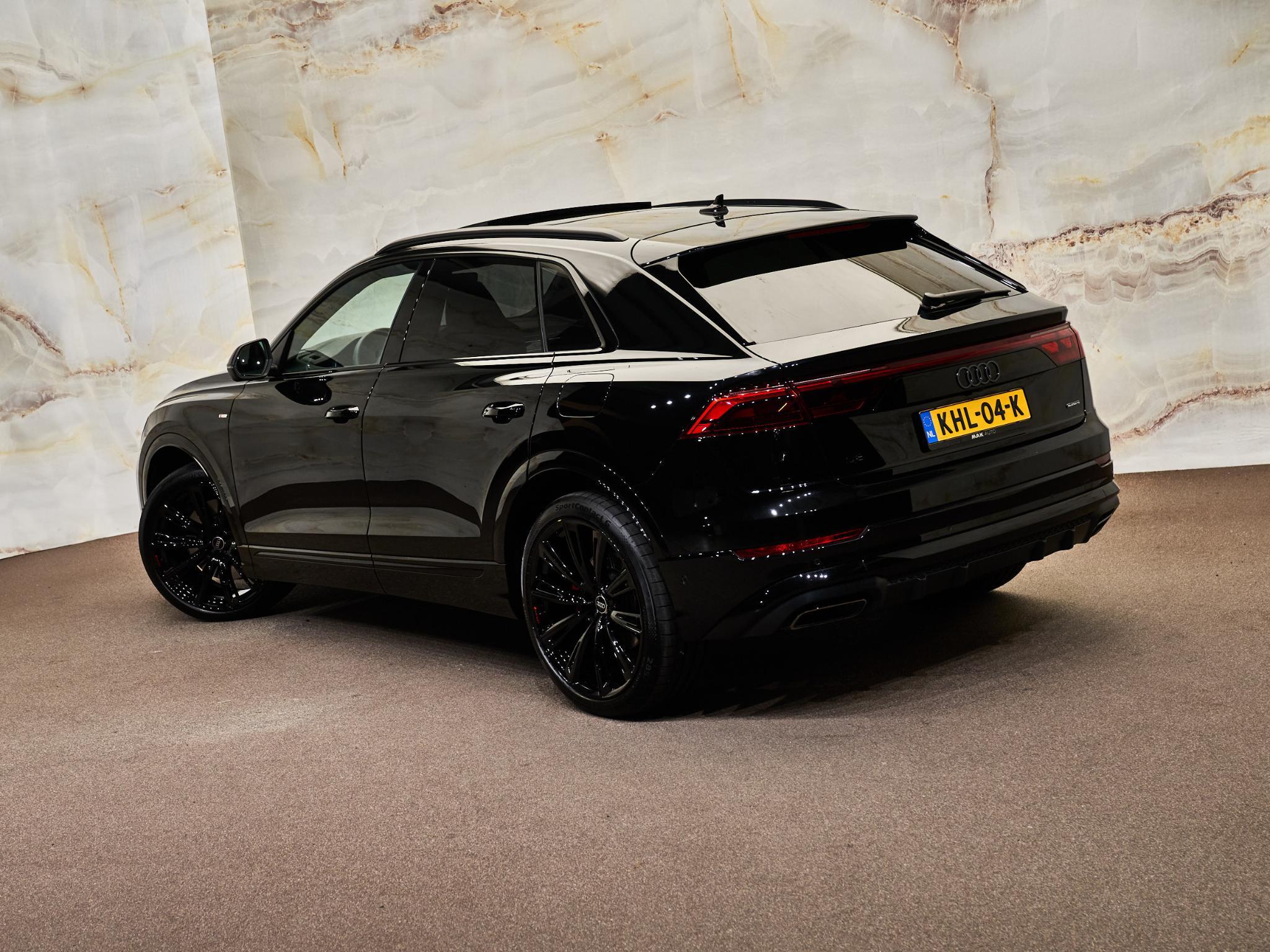 Audi Q8 - 34
