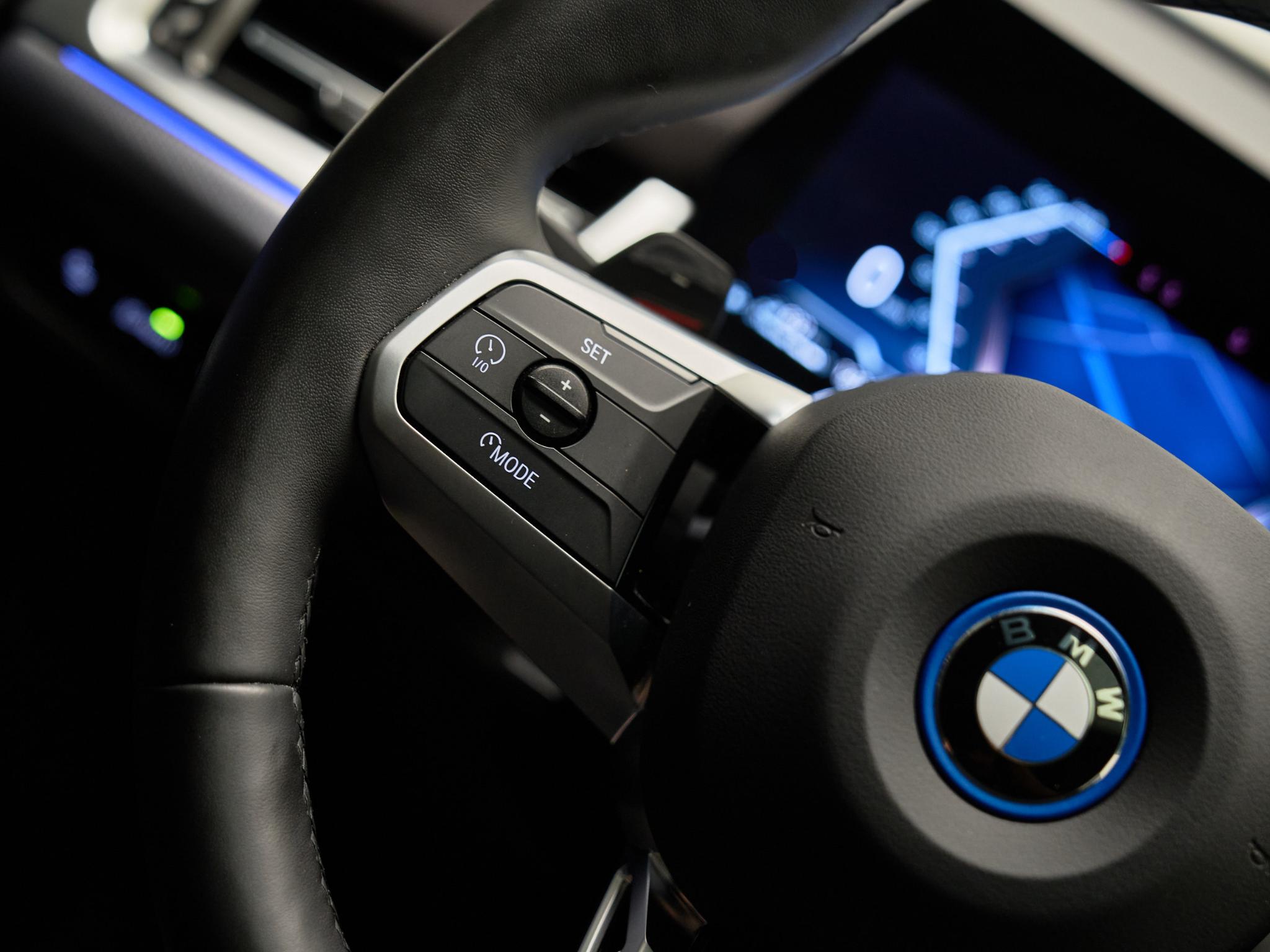 BMW X1 - 16