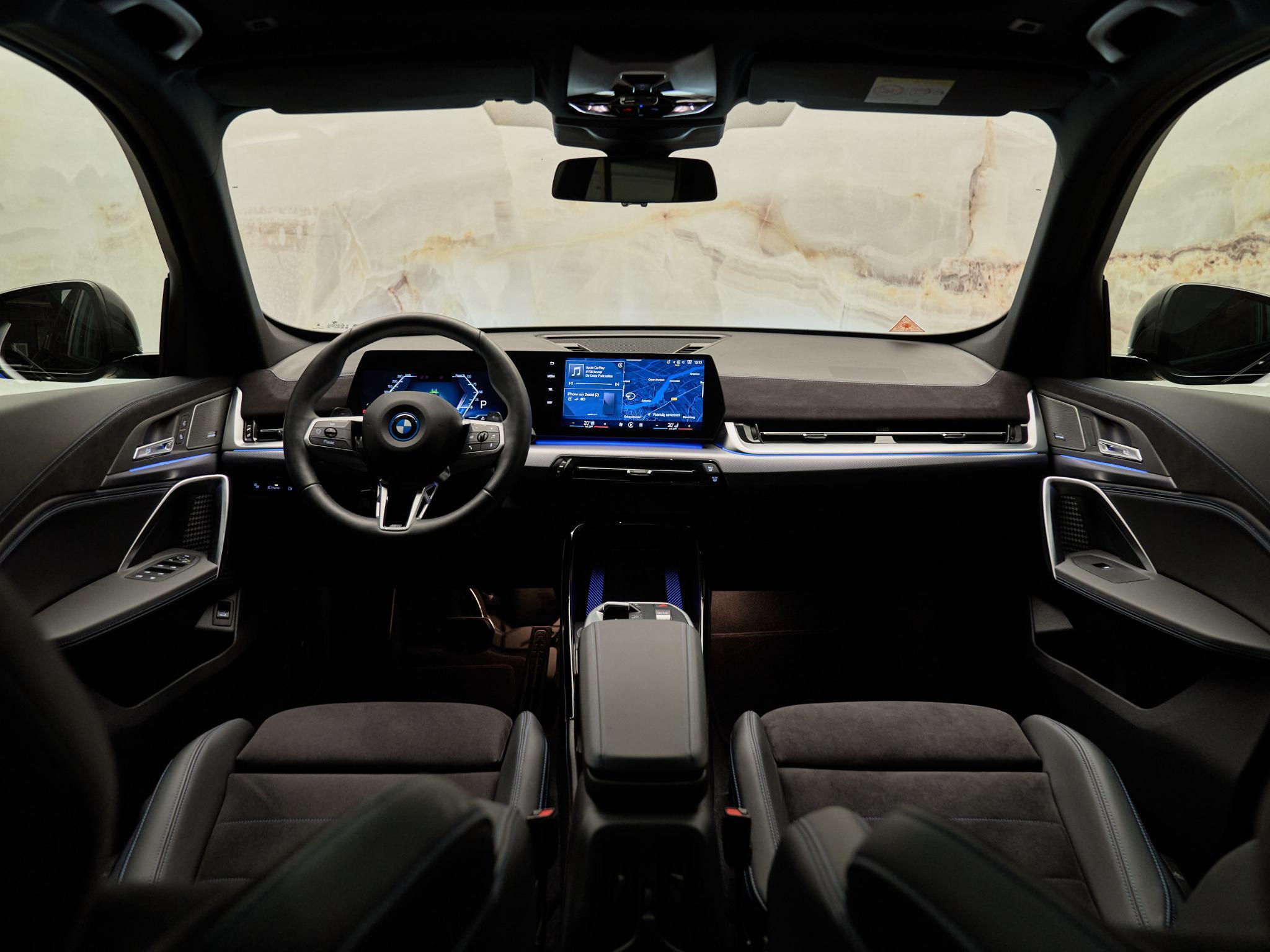 BMW X1 - 24