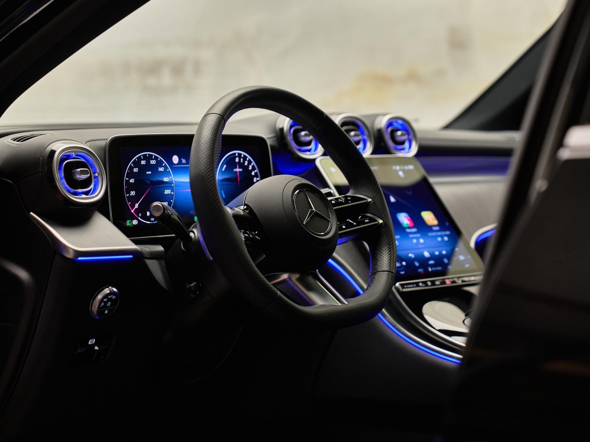 Mercedes-Benz GLC - 16