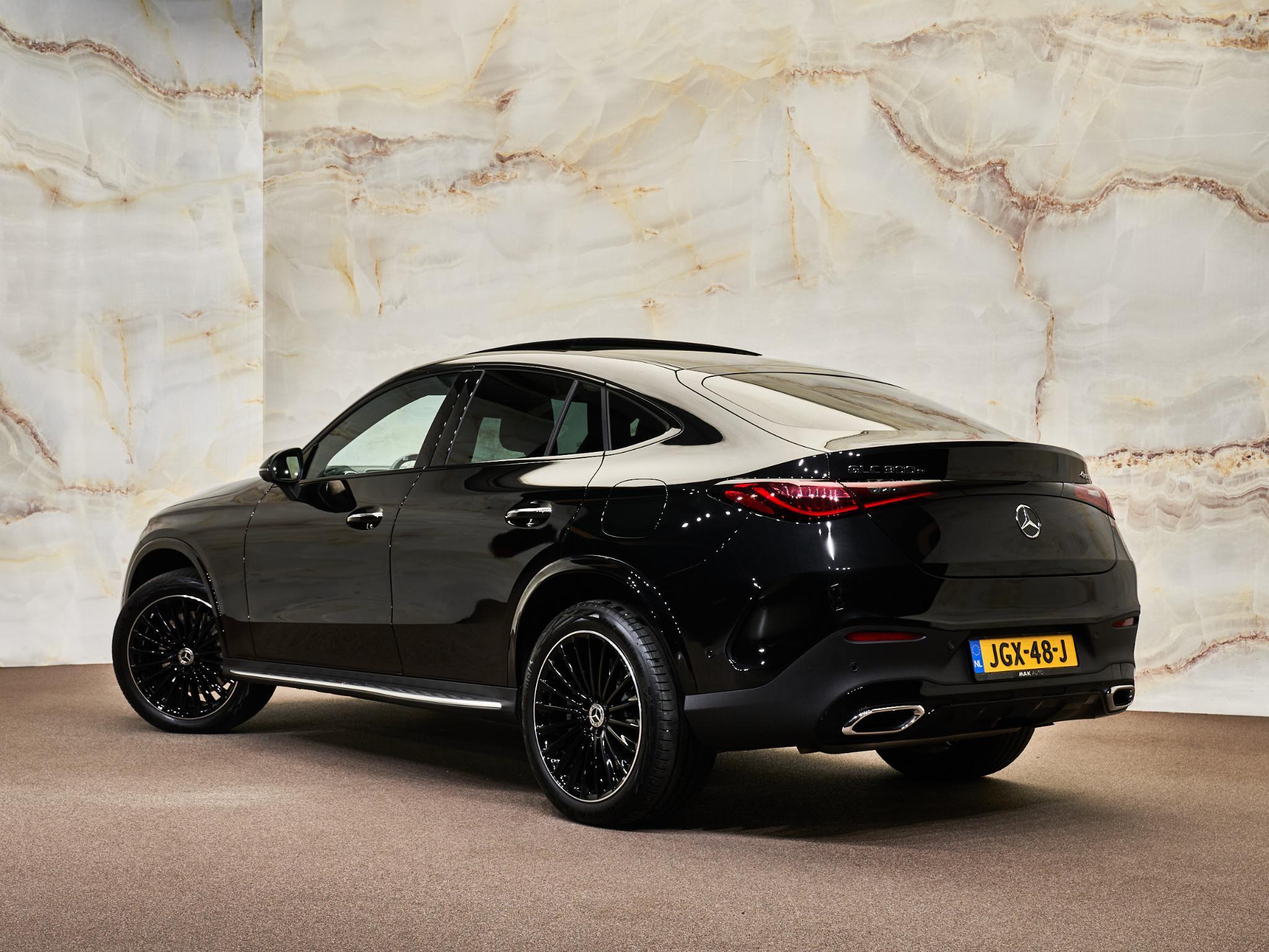 Mercedes-Benz GLC - 3