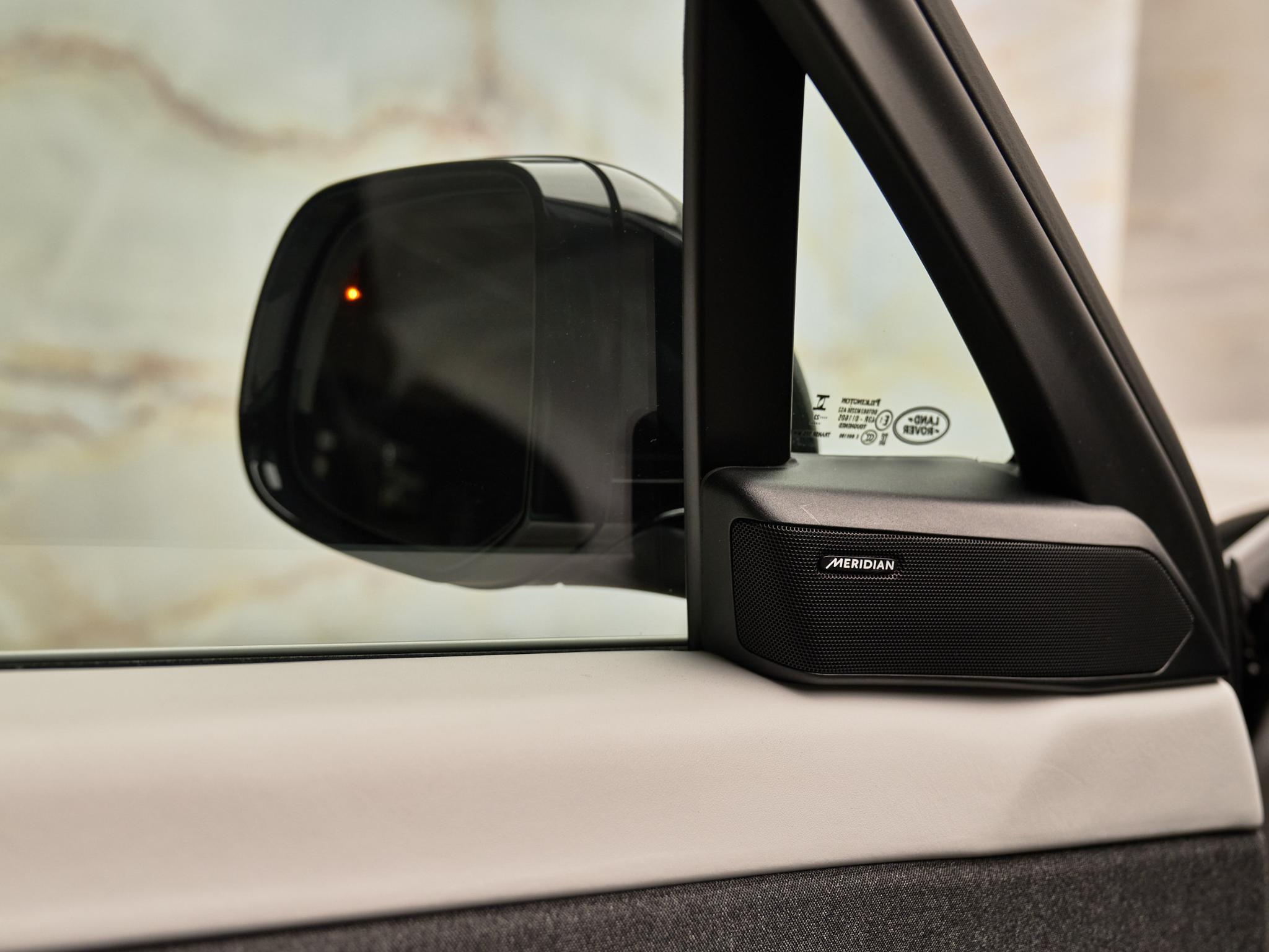 Land Rover Range Rover Sport - 12