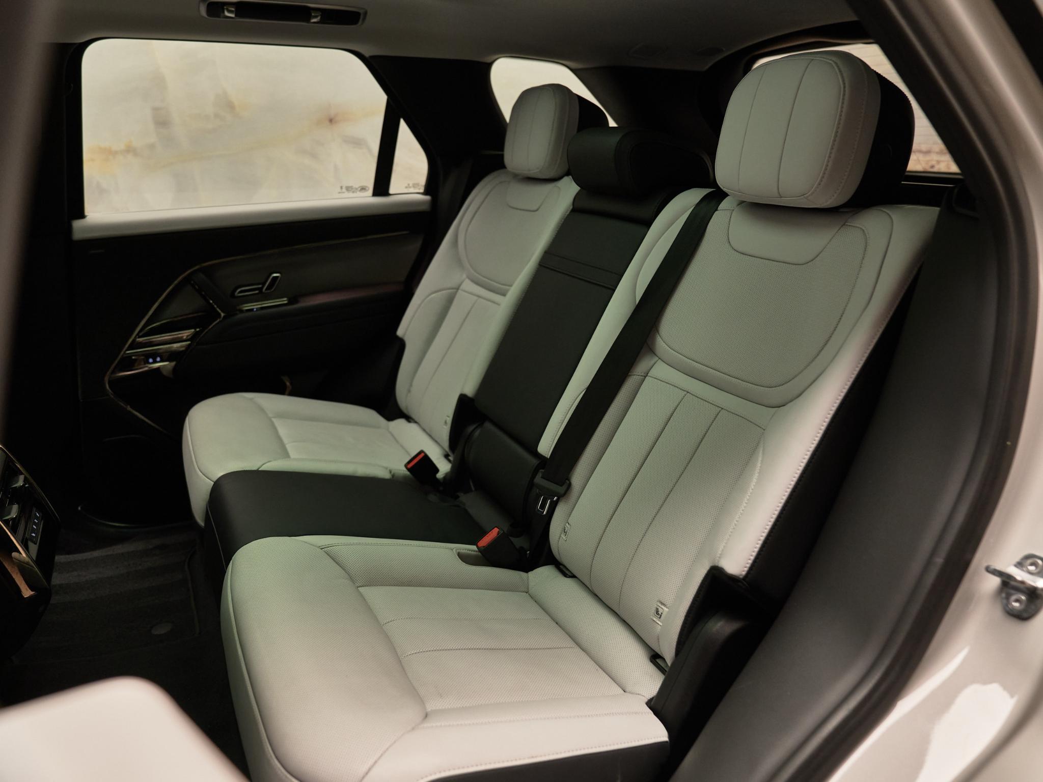 Land Rover Range Rover Sport - 29