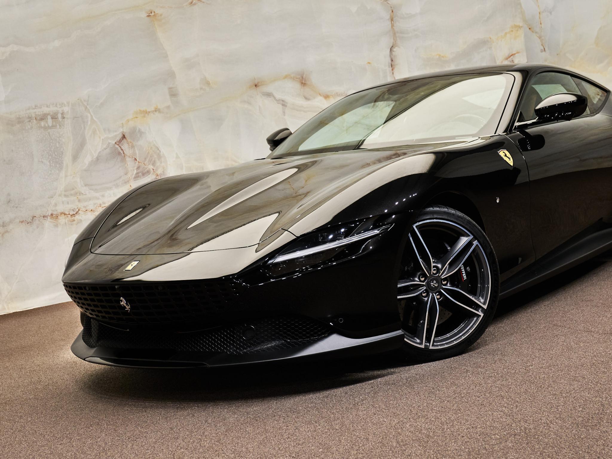 Ferrari Roma - 4