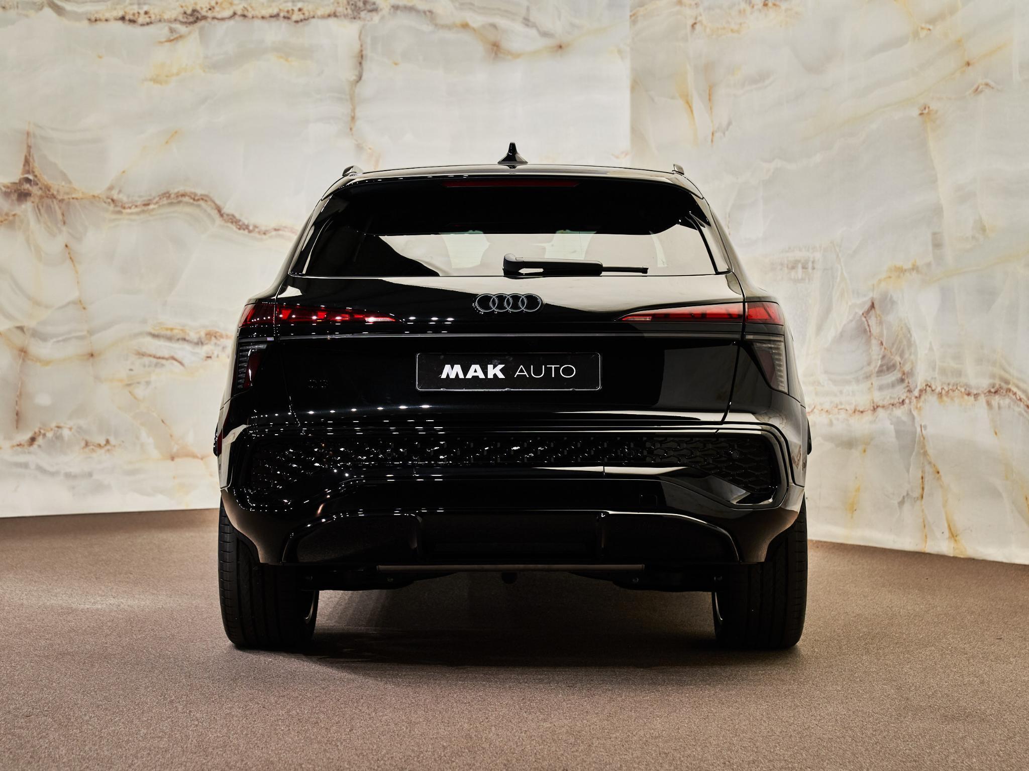 Audi Q3 - 30