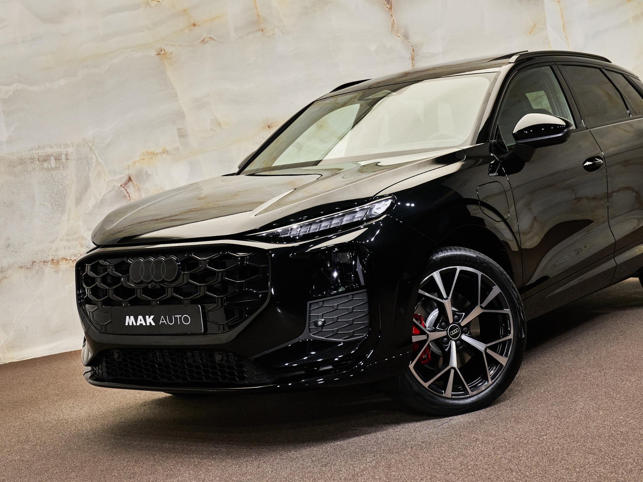 Audi Q3 - 4