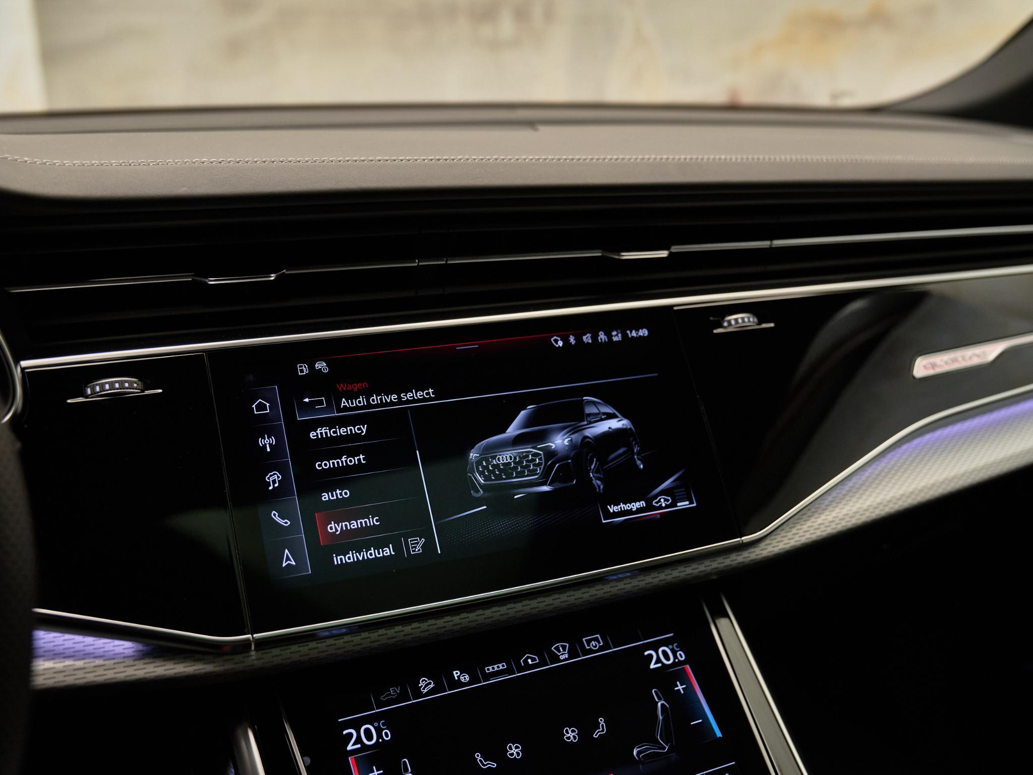 Audi Q8 - 16