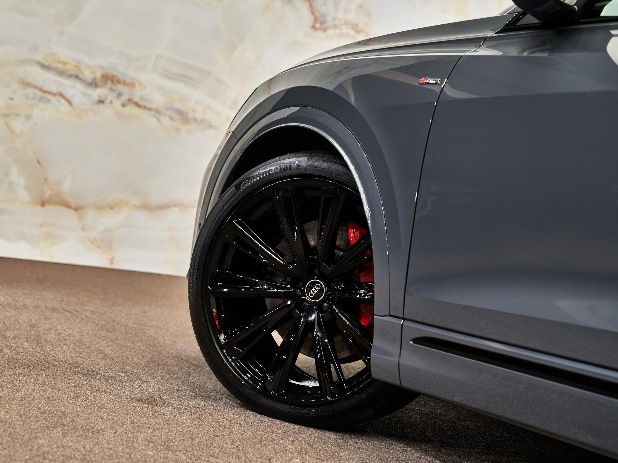 Audi Q8 - 34