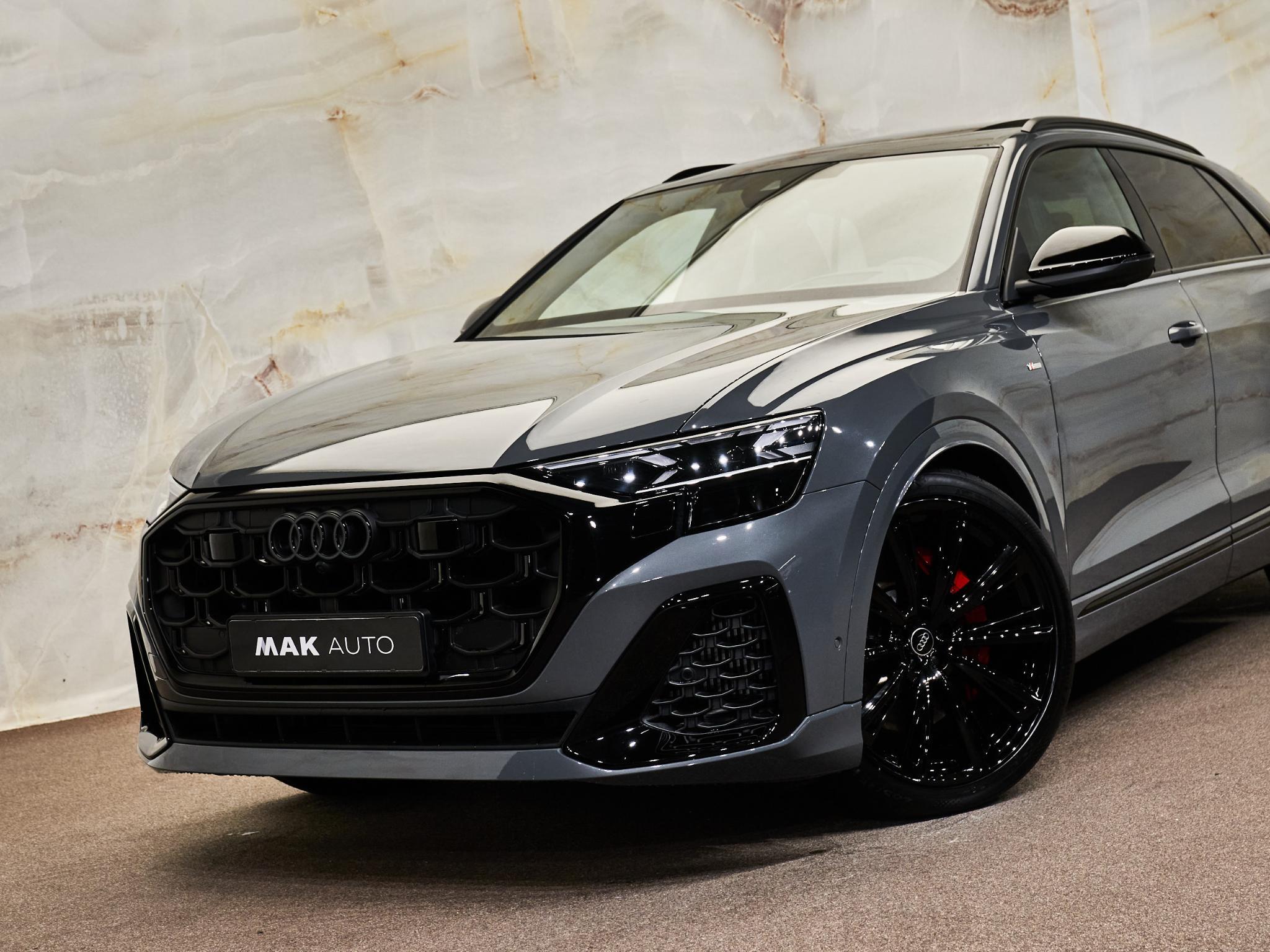 Audi Q8 - 6