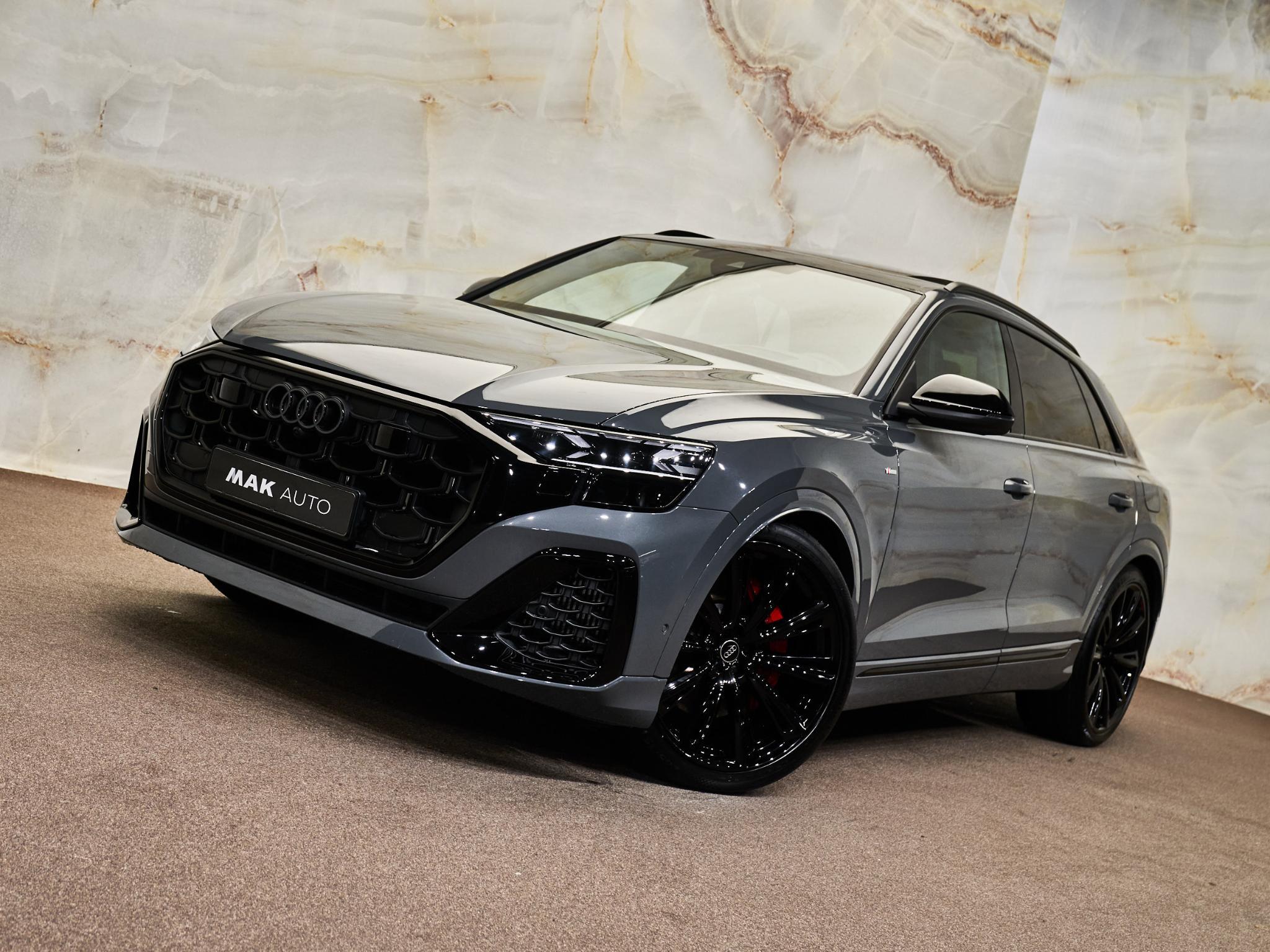 Audi Q8 - 35