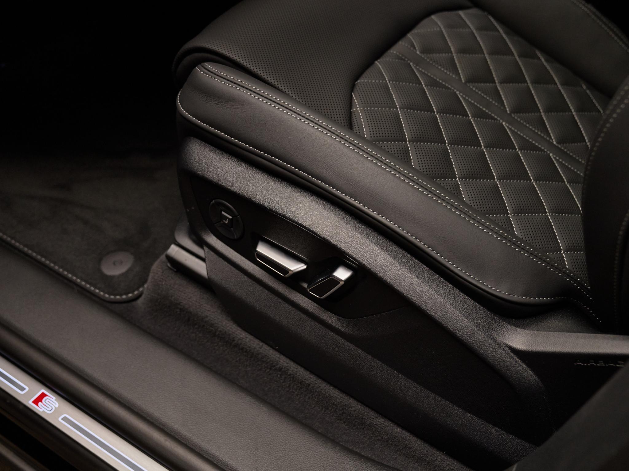 Audi Q8 - 11