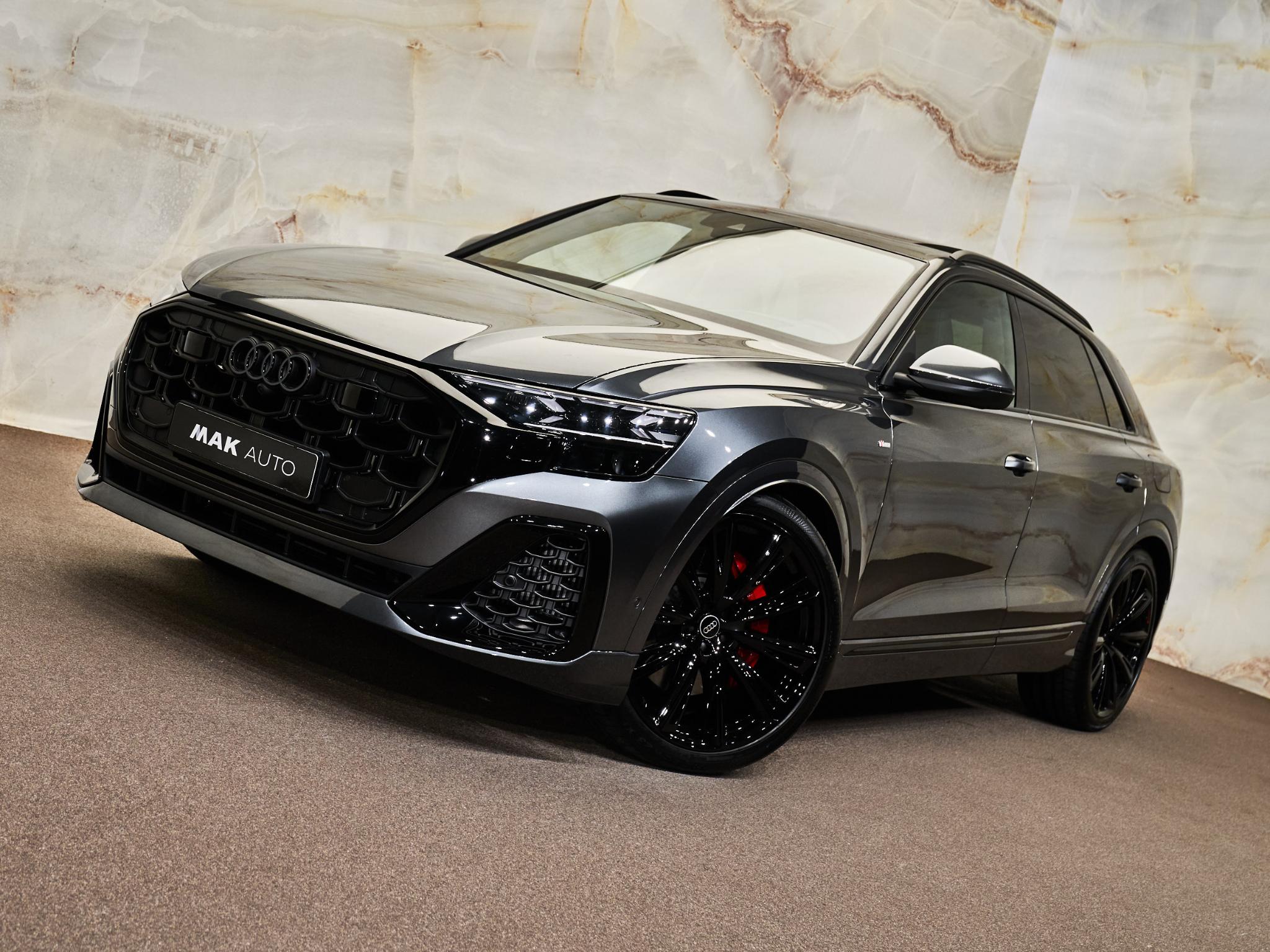 Audi Q8 - 33