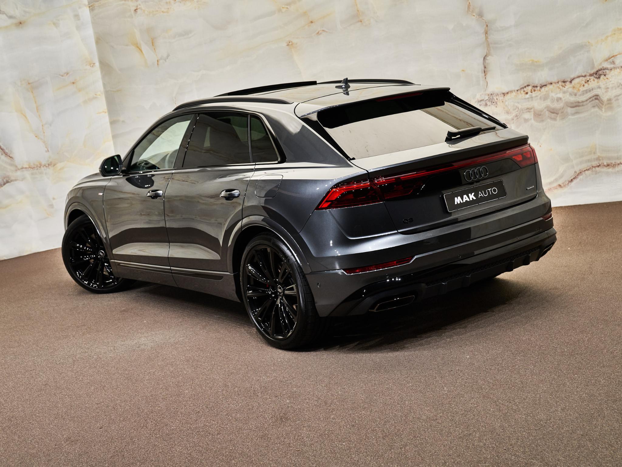 Audi Q8 - 34