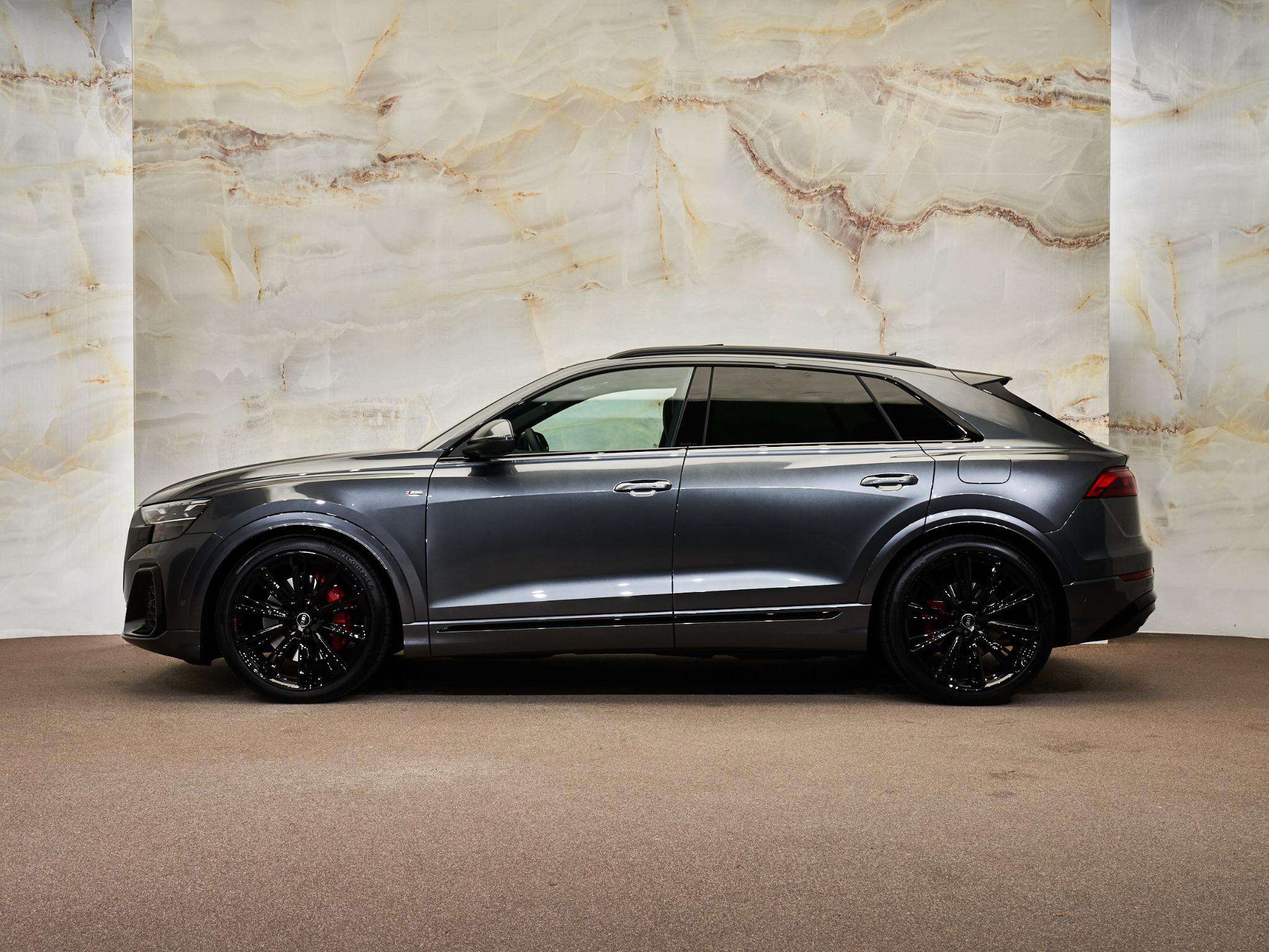 Audi Q8 - 3