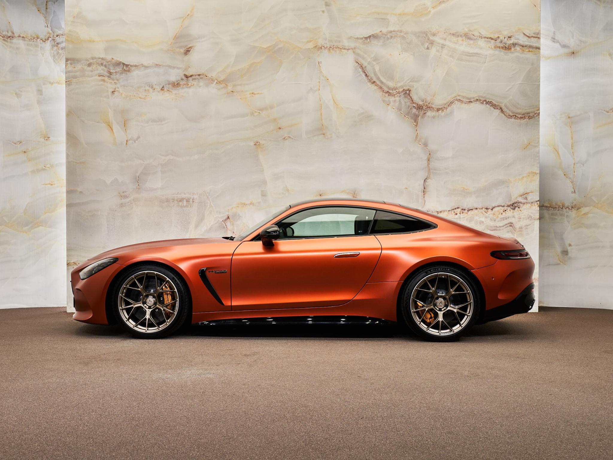 Mercedes-Benz AMG GT - 2