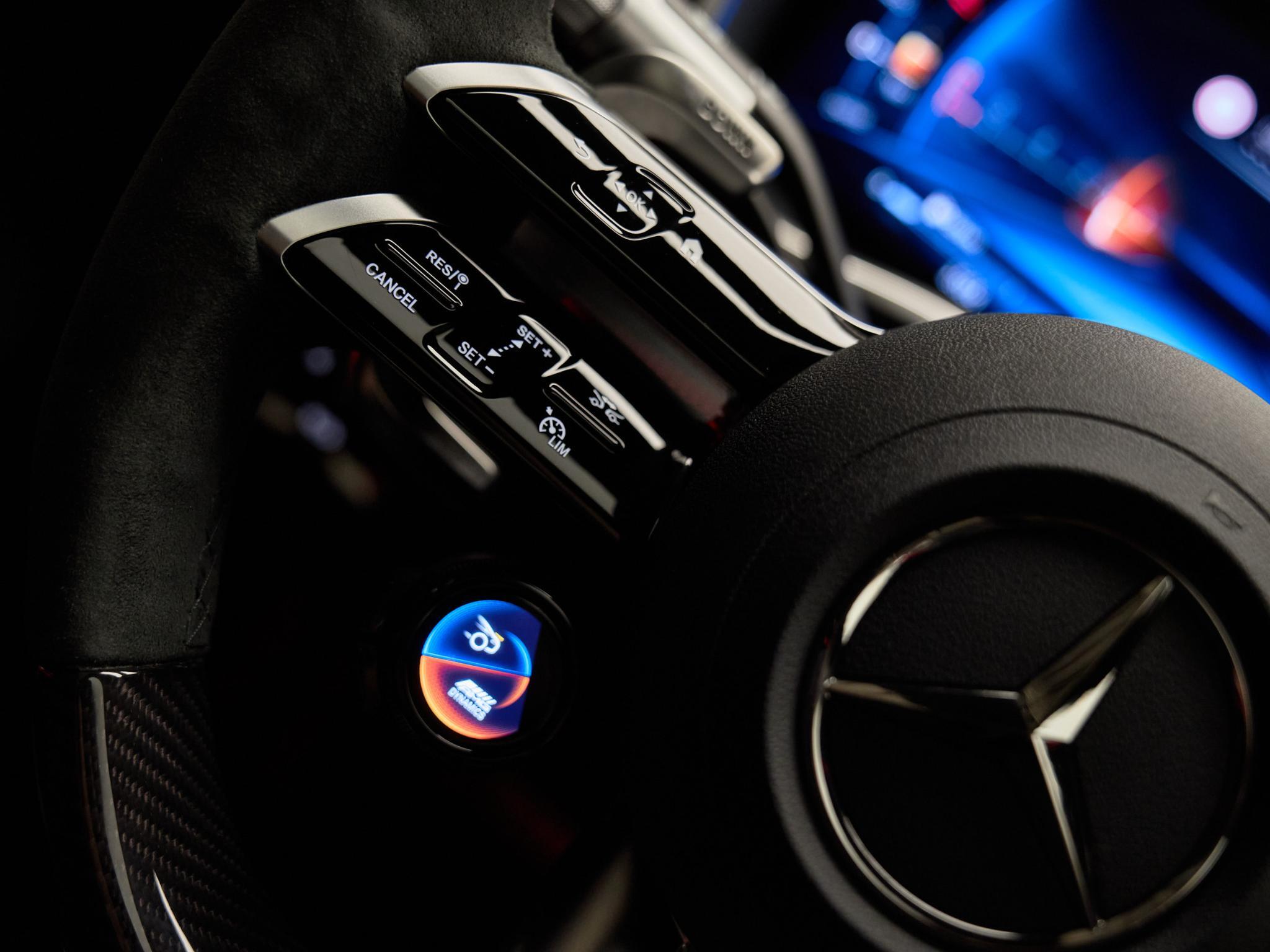 Mercedes-Benz AMG GT - 17