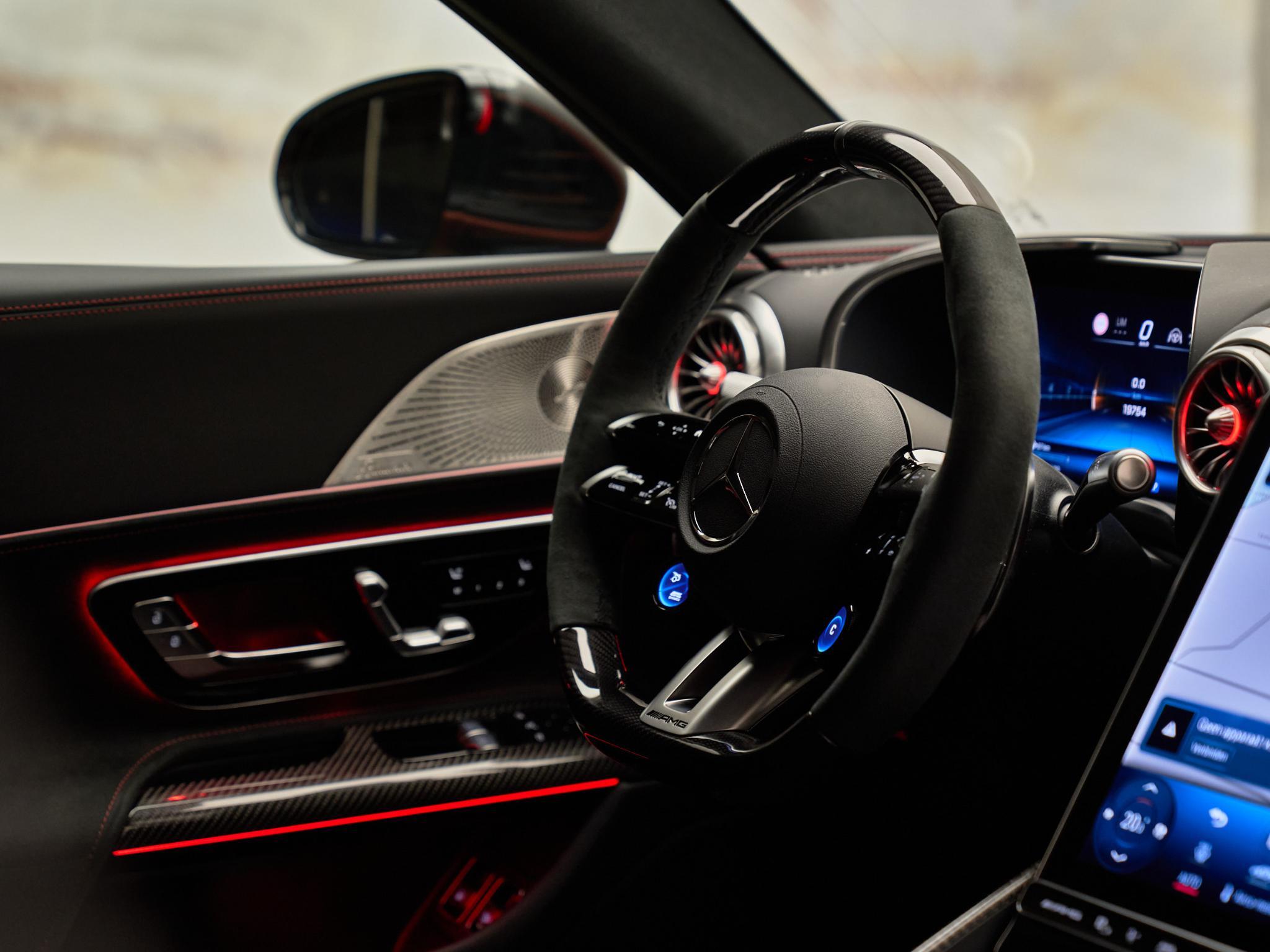 Mercedes-Benz AMG GT - 23