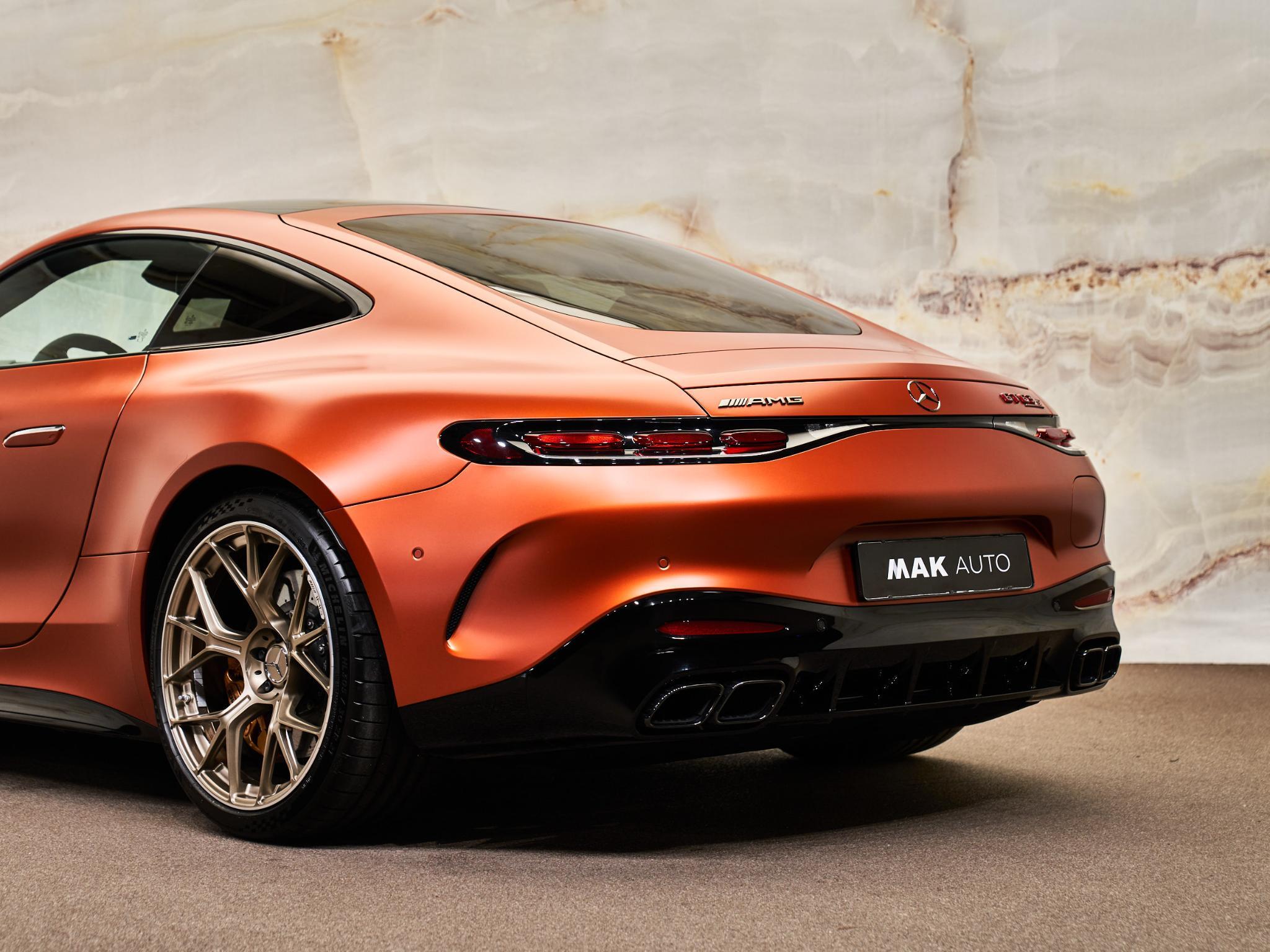 Mercedes-Benz AMG GT - 5