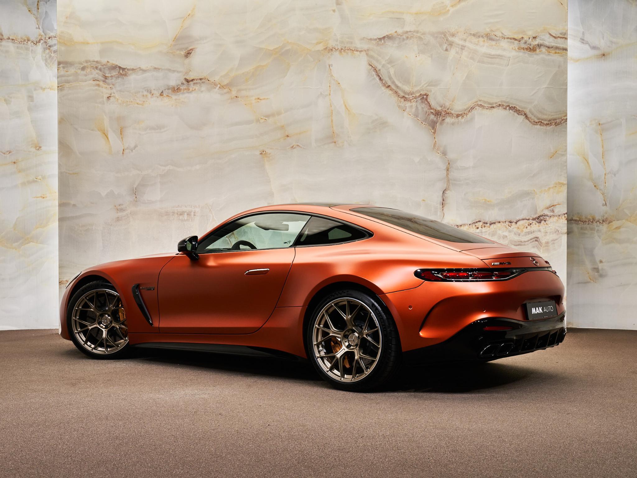 Mercedes-Benz AMG GT - 31