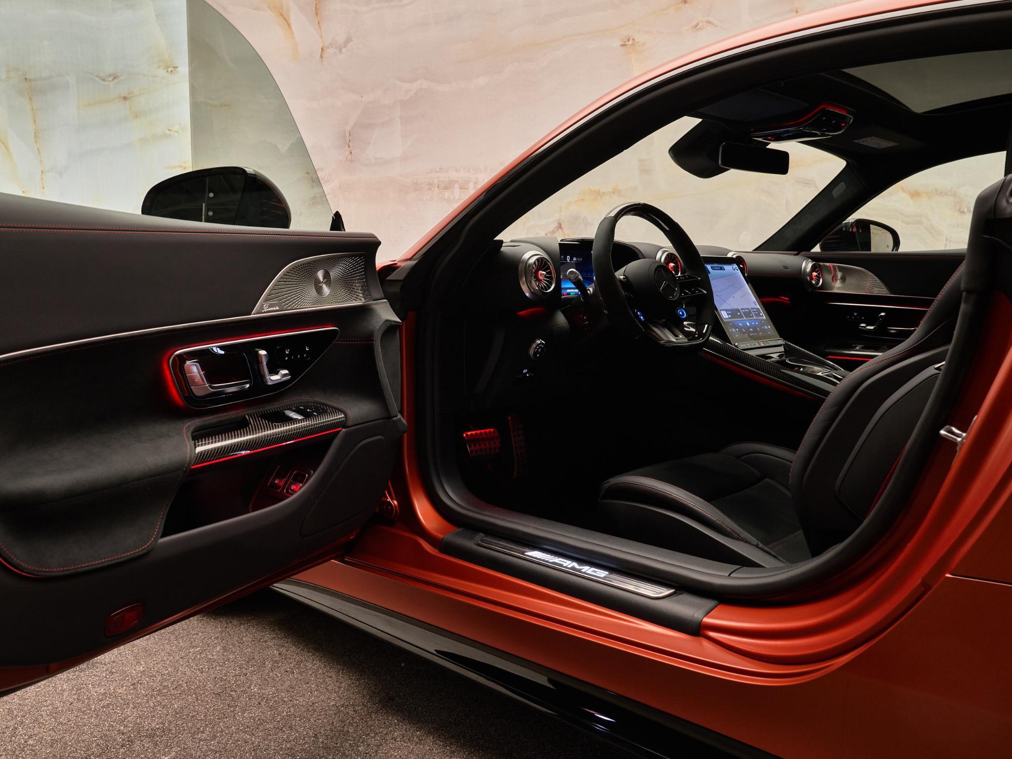 Mercedes-Benz AMG GT - 6
