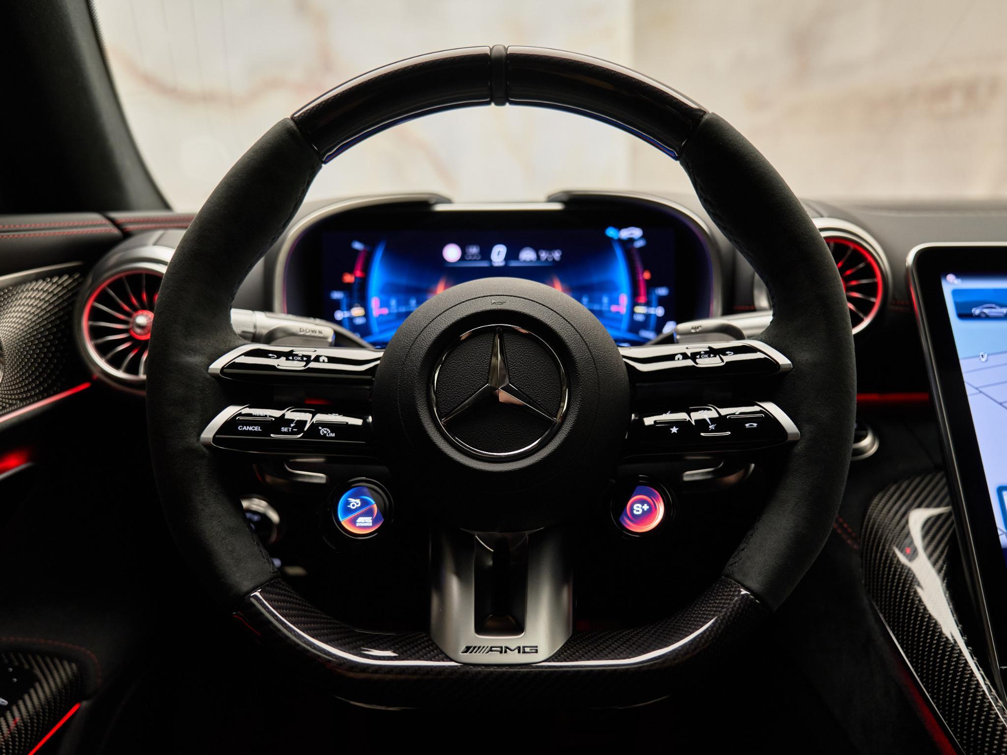 Mercedes-Benz AMG GT - 16