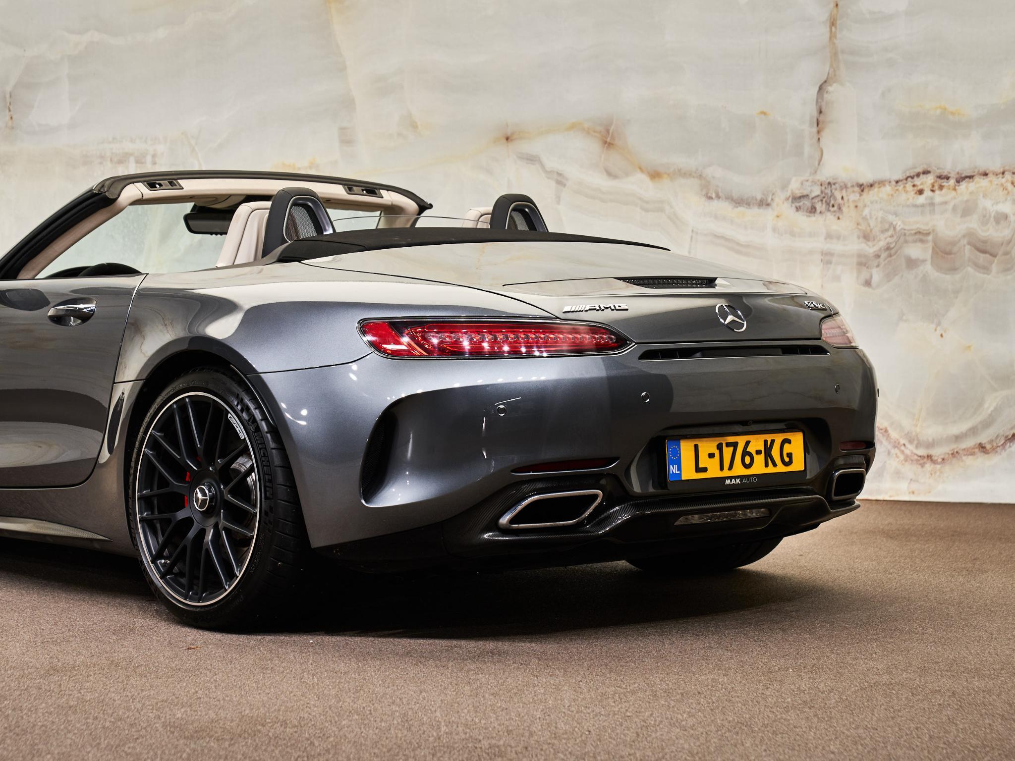 Mercedes-Benz AMG GT - 5