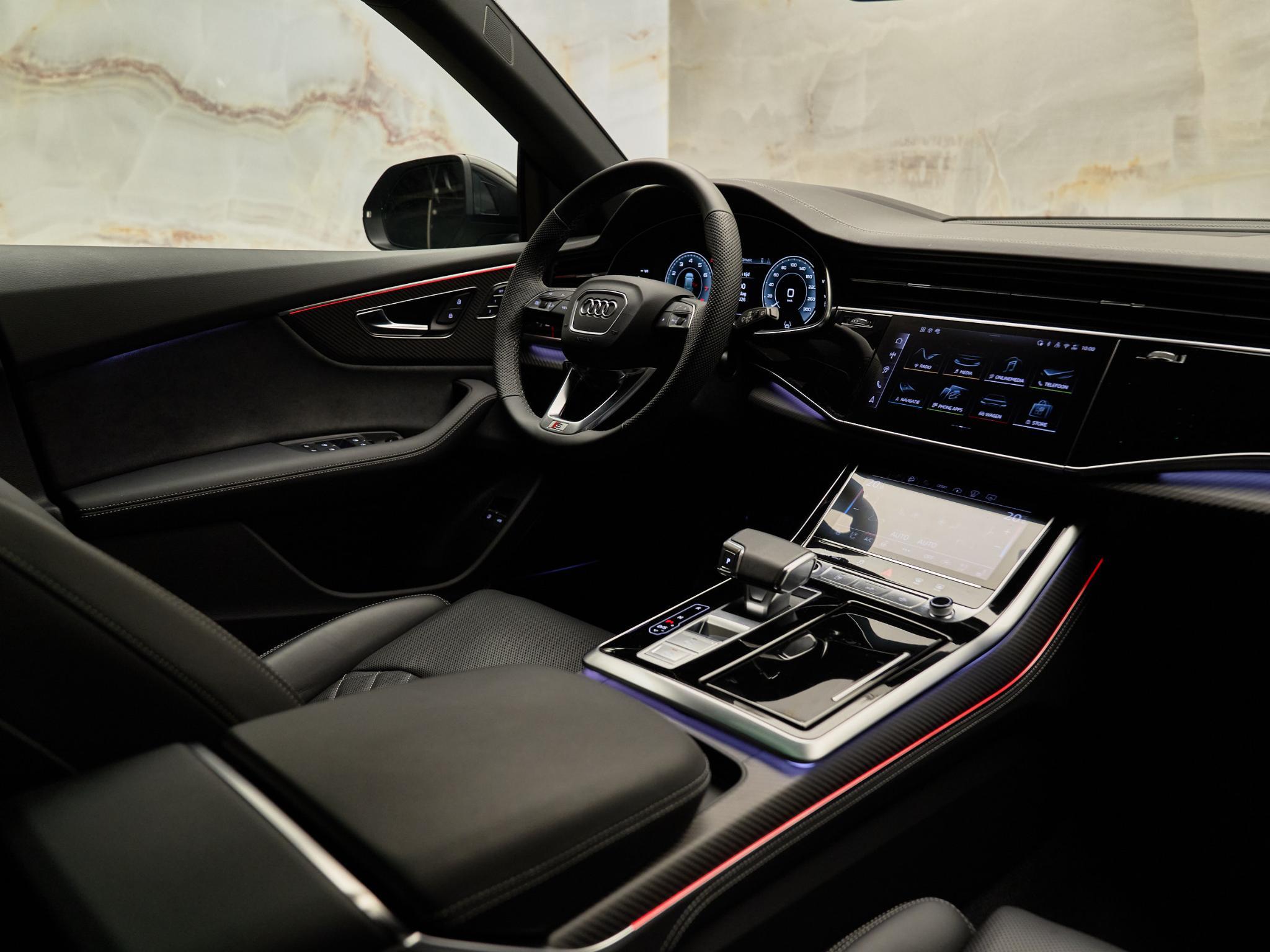 Audi Q8 - 9