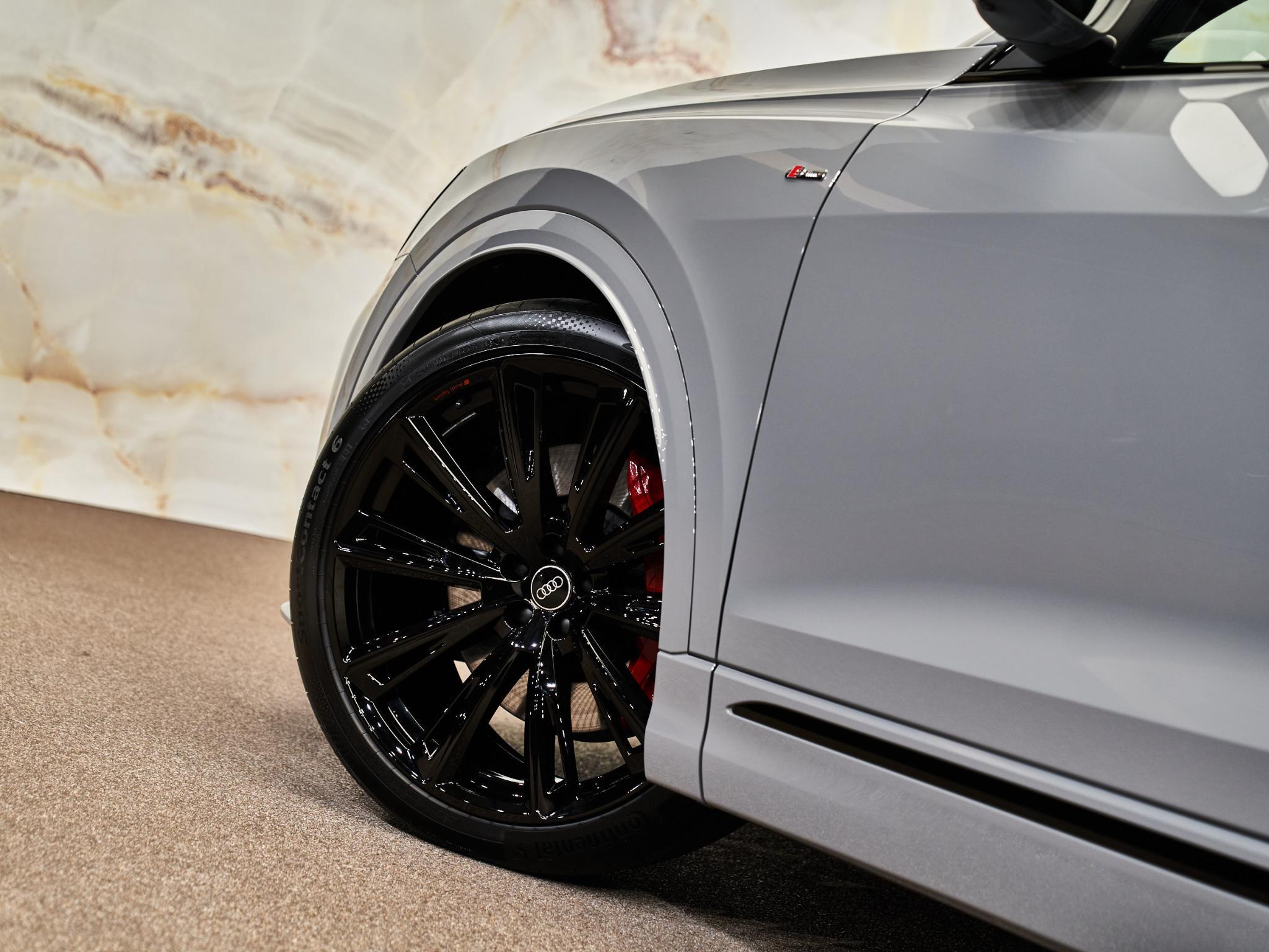 Audi Q8 - 30