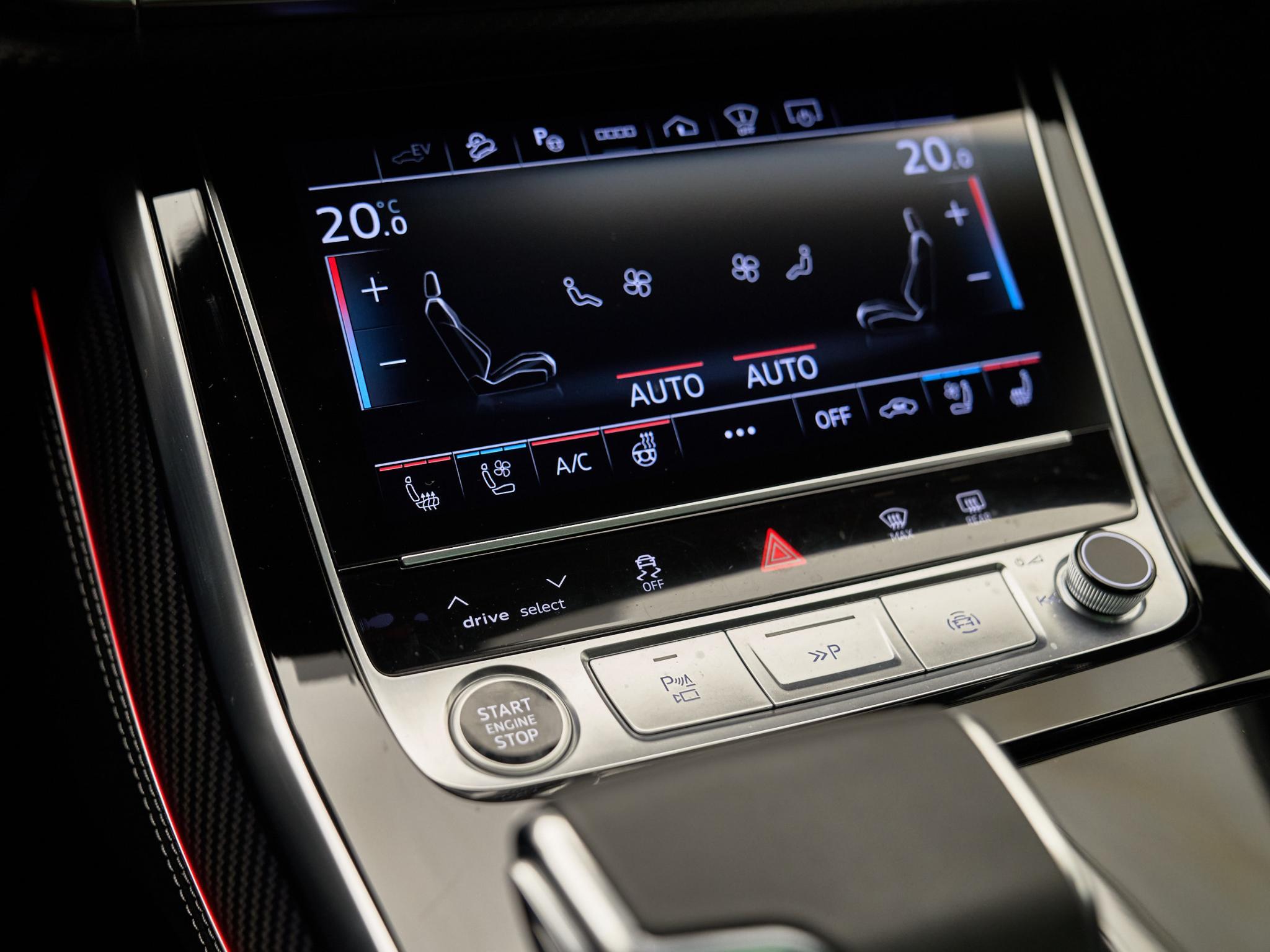 Audi Q8 - 23