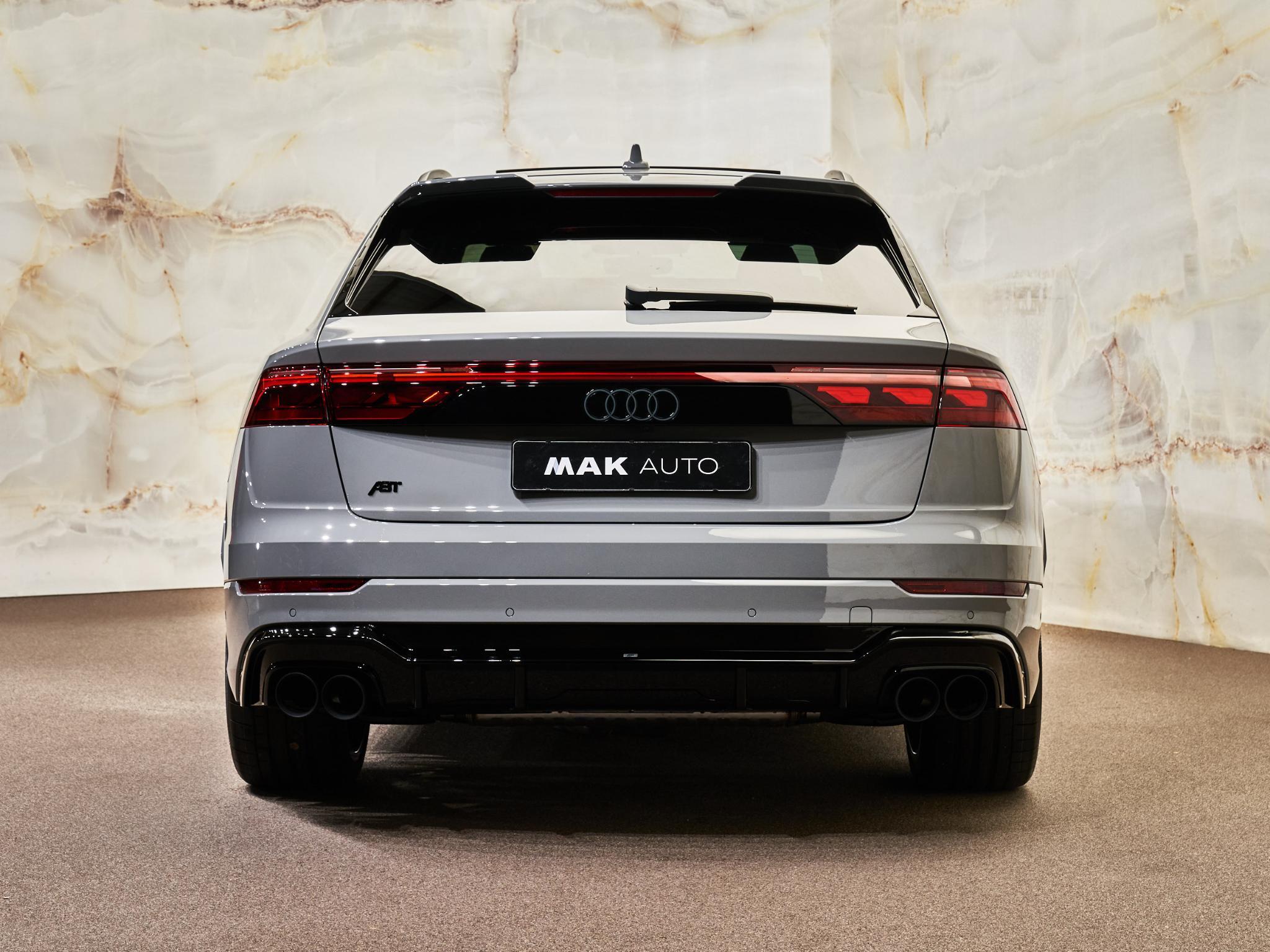 Audi Q8 - 35