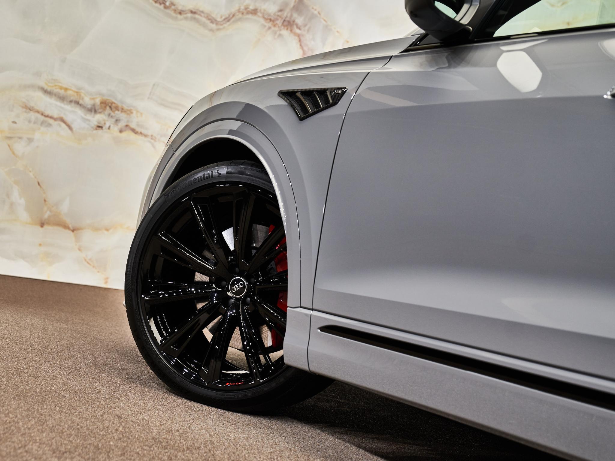 Audi Q8 - 32