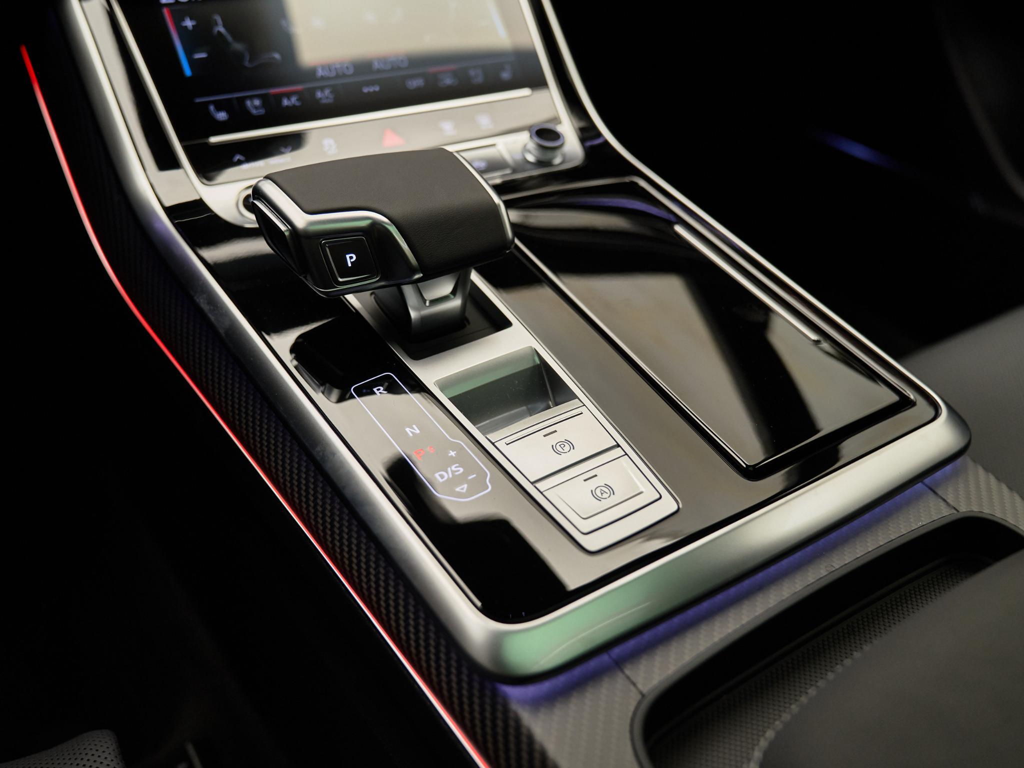 Audi Q8 - 18