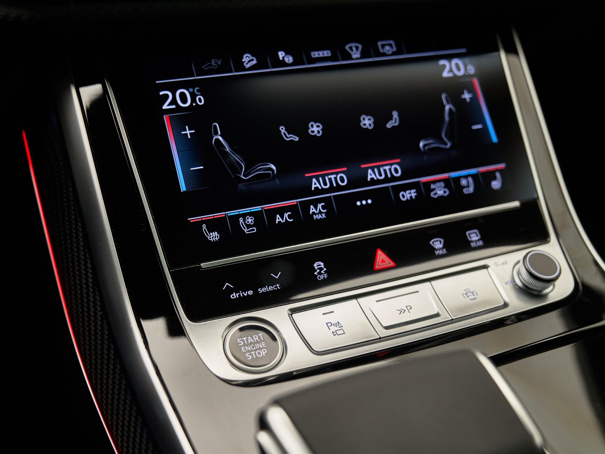 Audi Q8 - 19