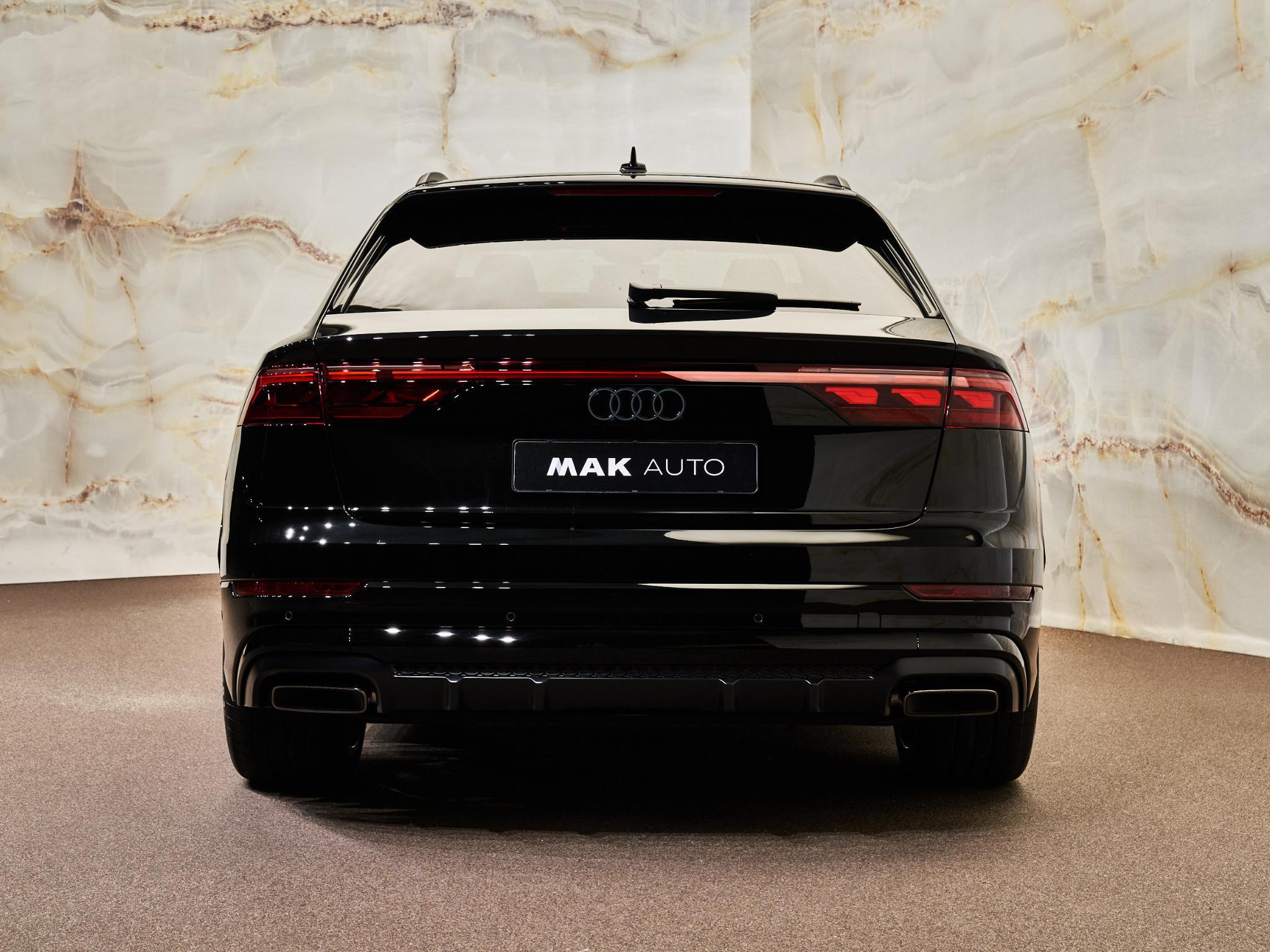 Audi Q8 - 33