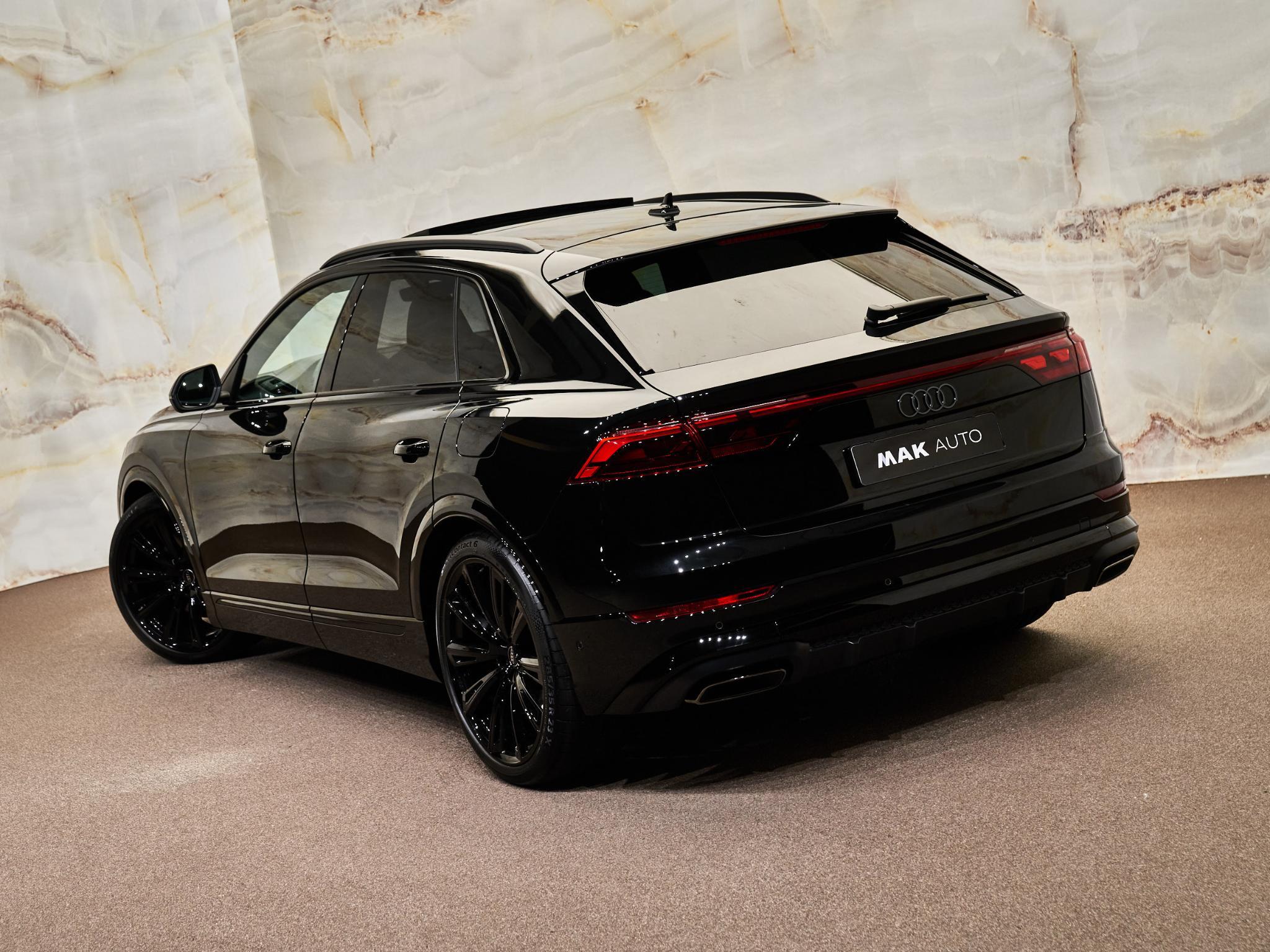 Audi Q8 - 32