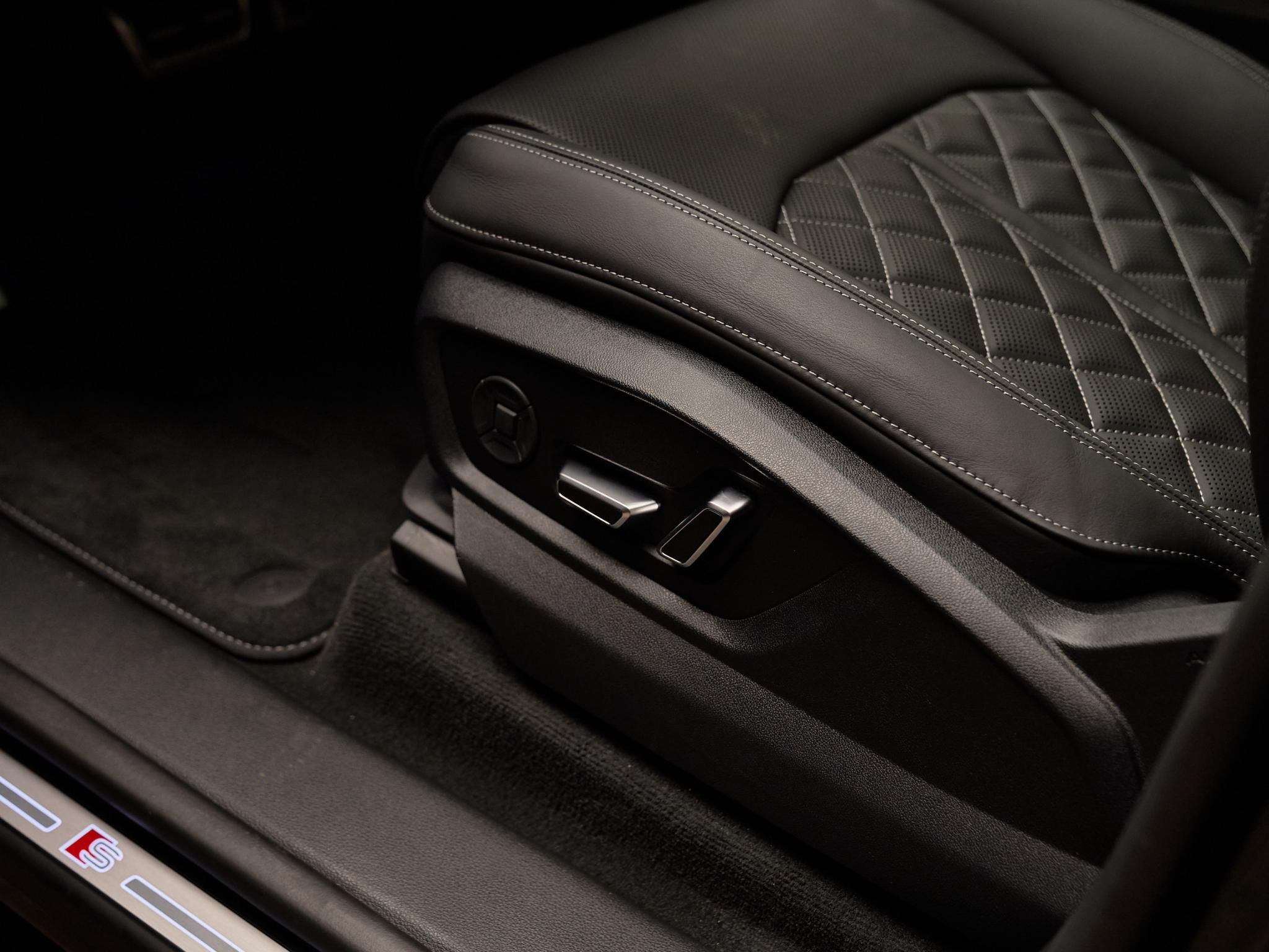 Audi Q8 - 11