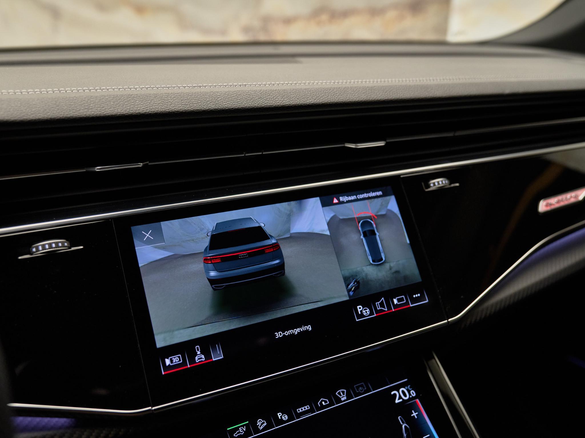 Audi Q8 - 16
