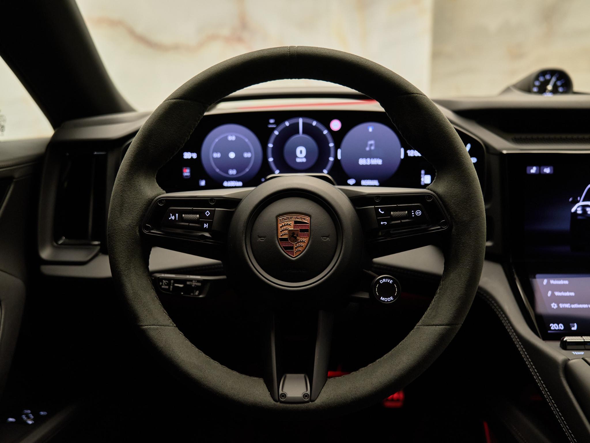 Porsche Cayenne - 19