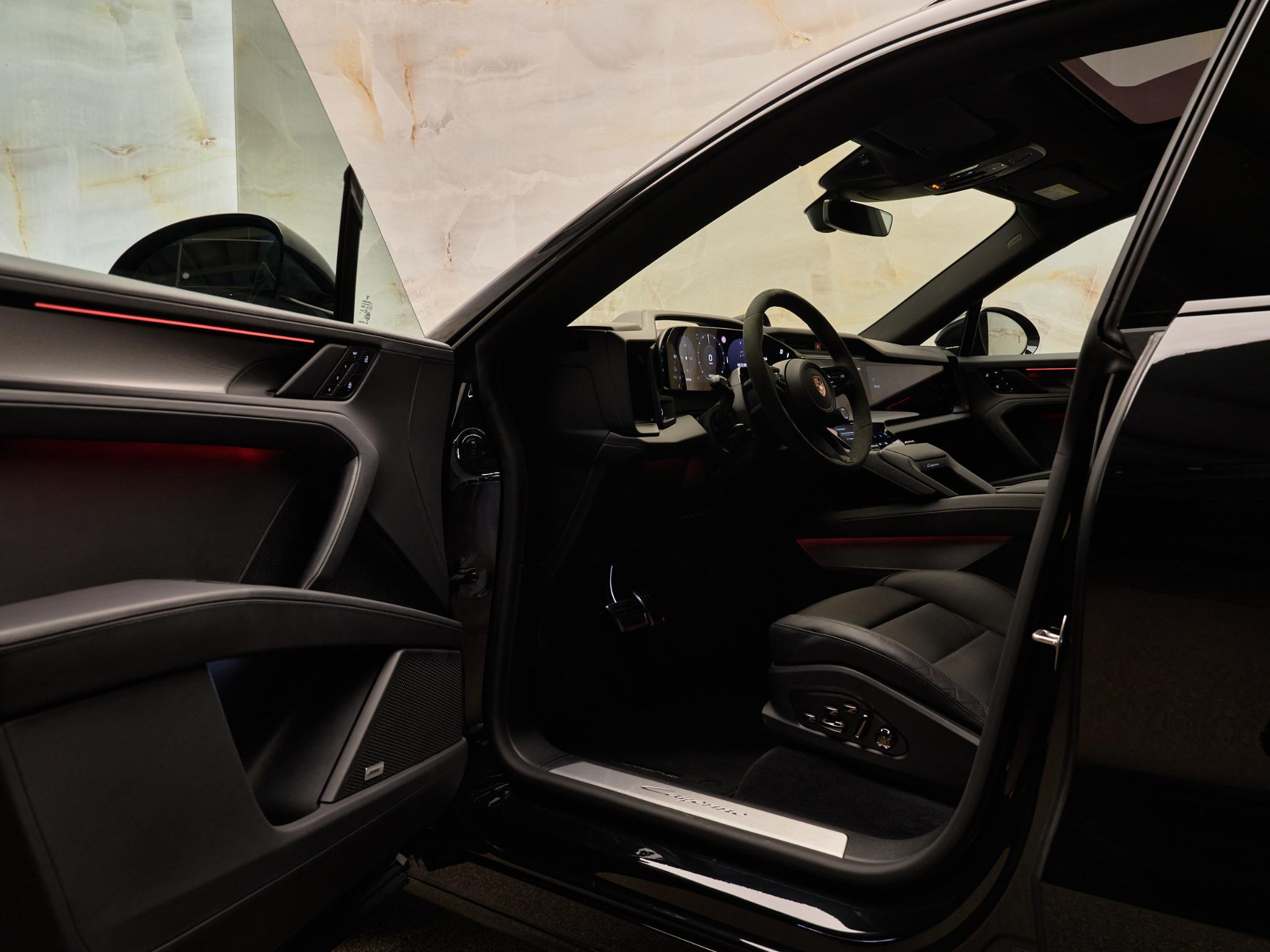 Porsche Cayenne - 7